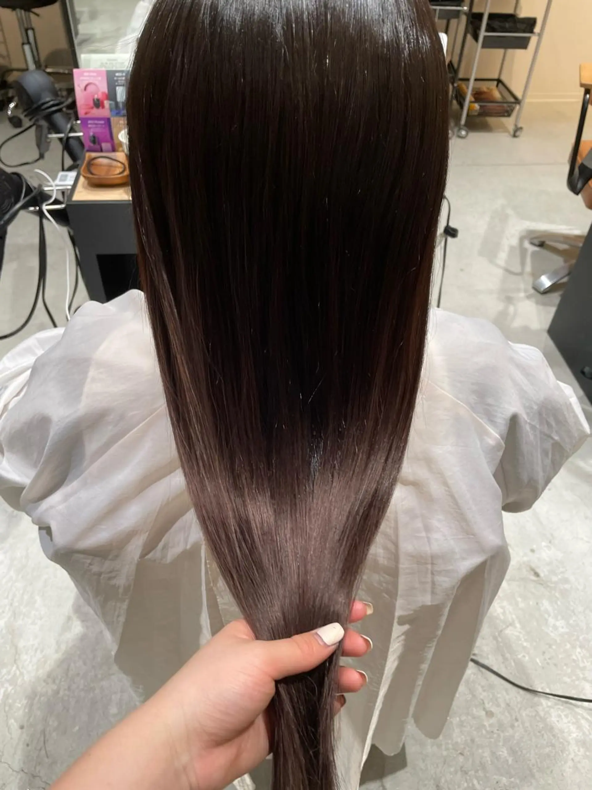 ロング カラー ヘアアレンジ 寺西 恵🪡🤍のヘアスタイル