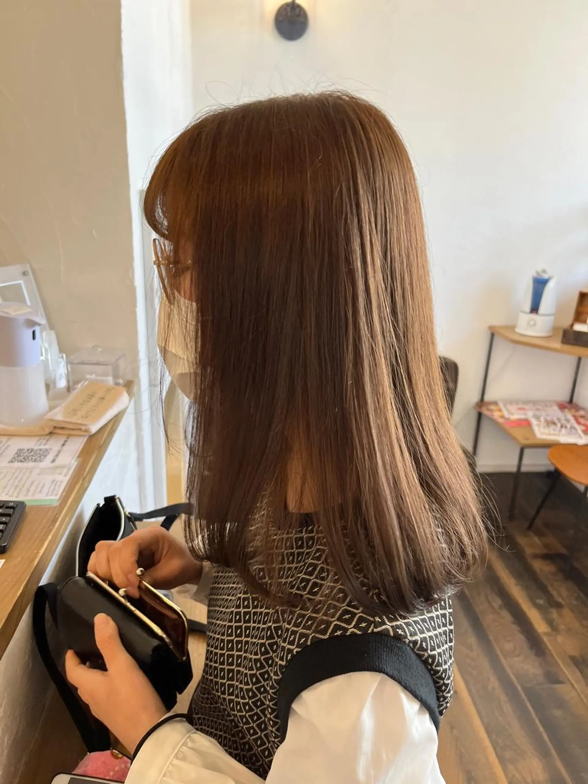 ミディアム カラー 卒業式のヘアスタイル 伊藤ゆかり/髪質改善 /透明感カラーのヘアスタイル