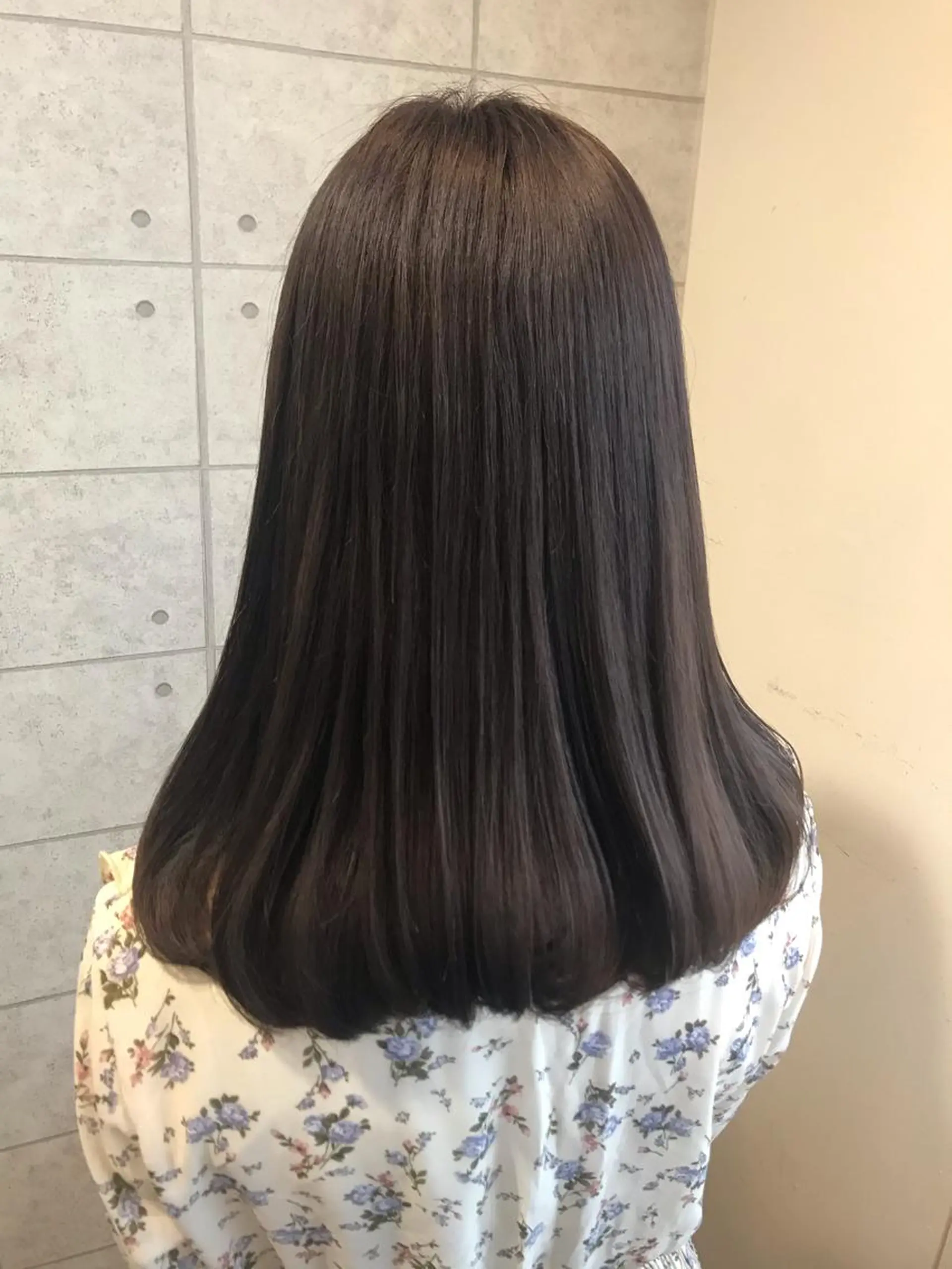 セミロング カラー knock【ノック】所属・烏丸韓国ヘア🇰🇷 ayaka🎀のヘアスタイル
