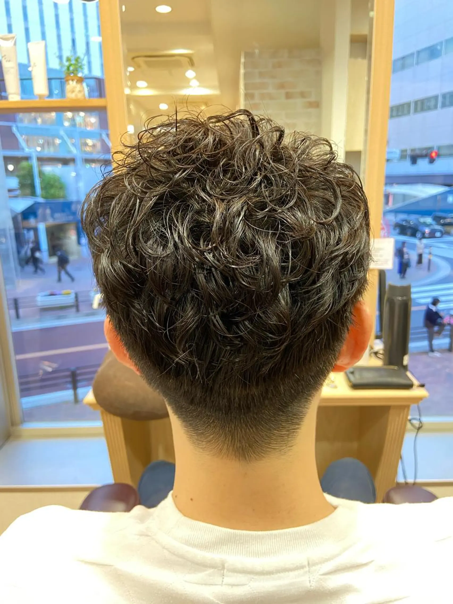 ショート VISAGE   join所属・コバヤシ ユウスケのヘアスタイル