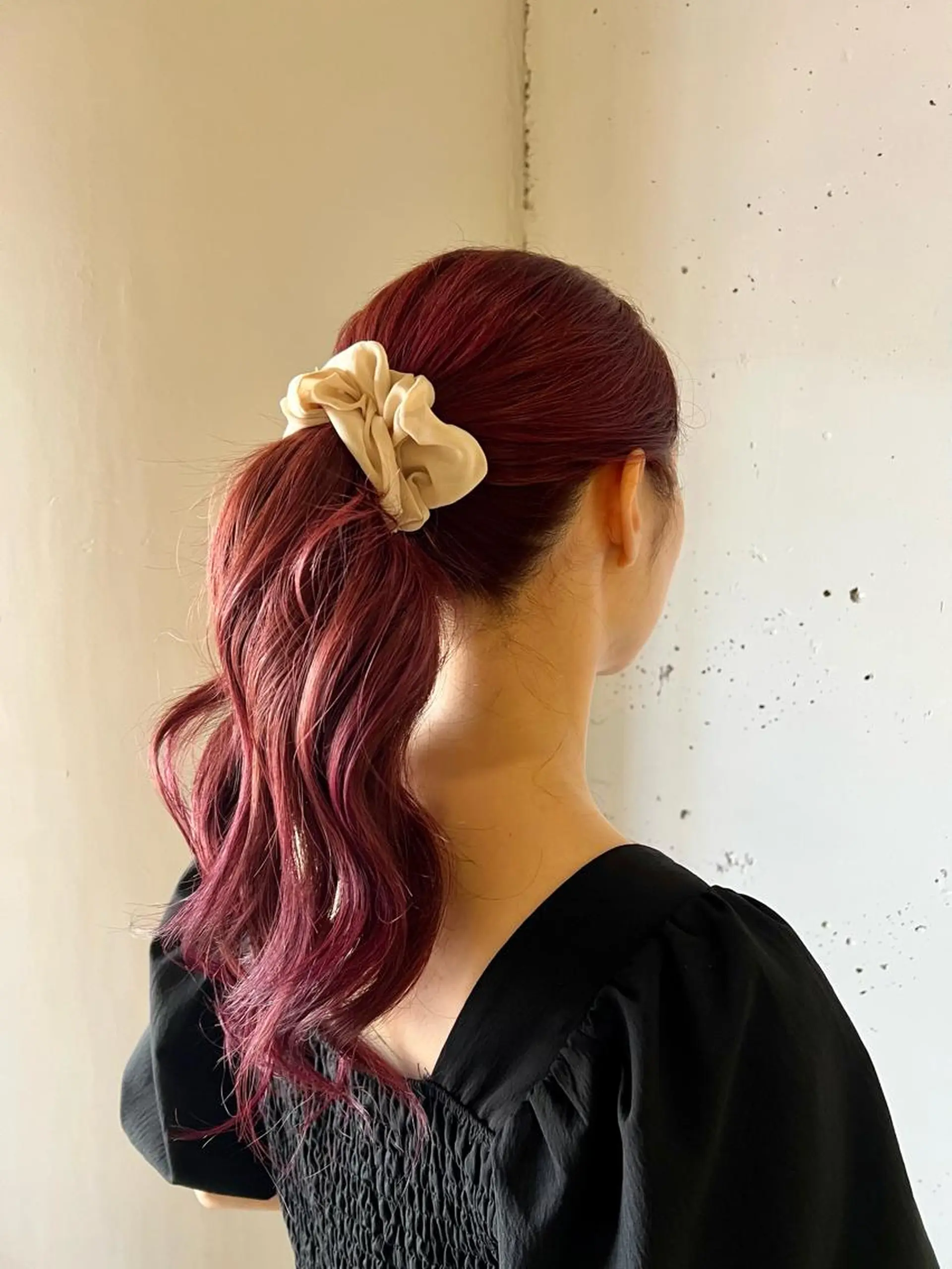 セミロング カラー ブリーチ レッドカラー ヘアカラー トリートメント ヘッドスパ カラースペシャリスト しょう🧑🏼‍🎨のヘアスタイル