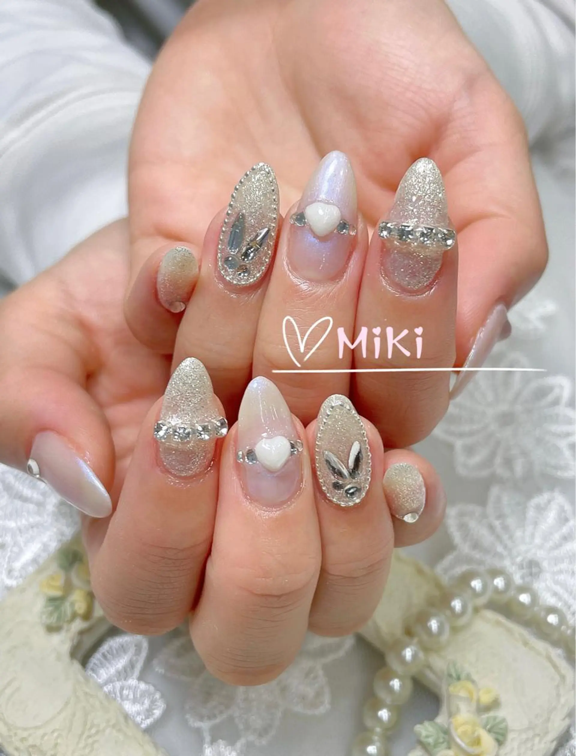 ネイル 🦋 MiKi 🦋 ネイルサロンのネイルデザイン