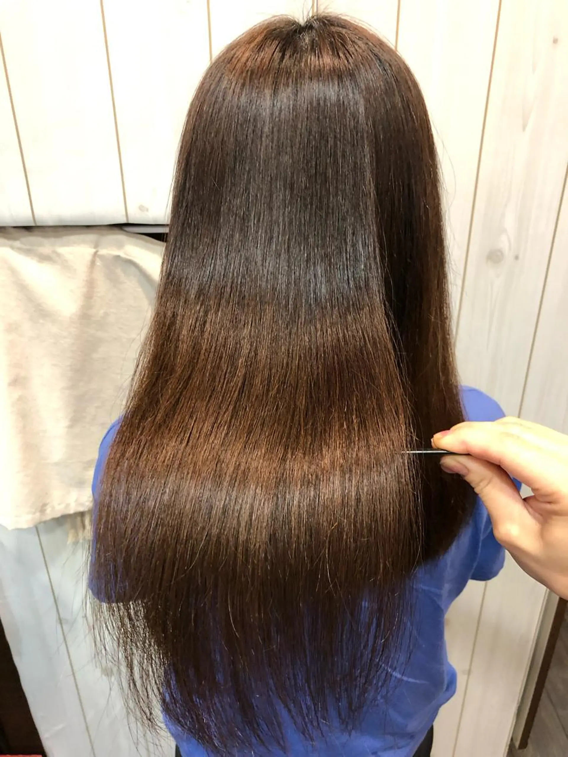 ロング カット ヘアカラー 鈴木 晃一のヘアスタイル