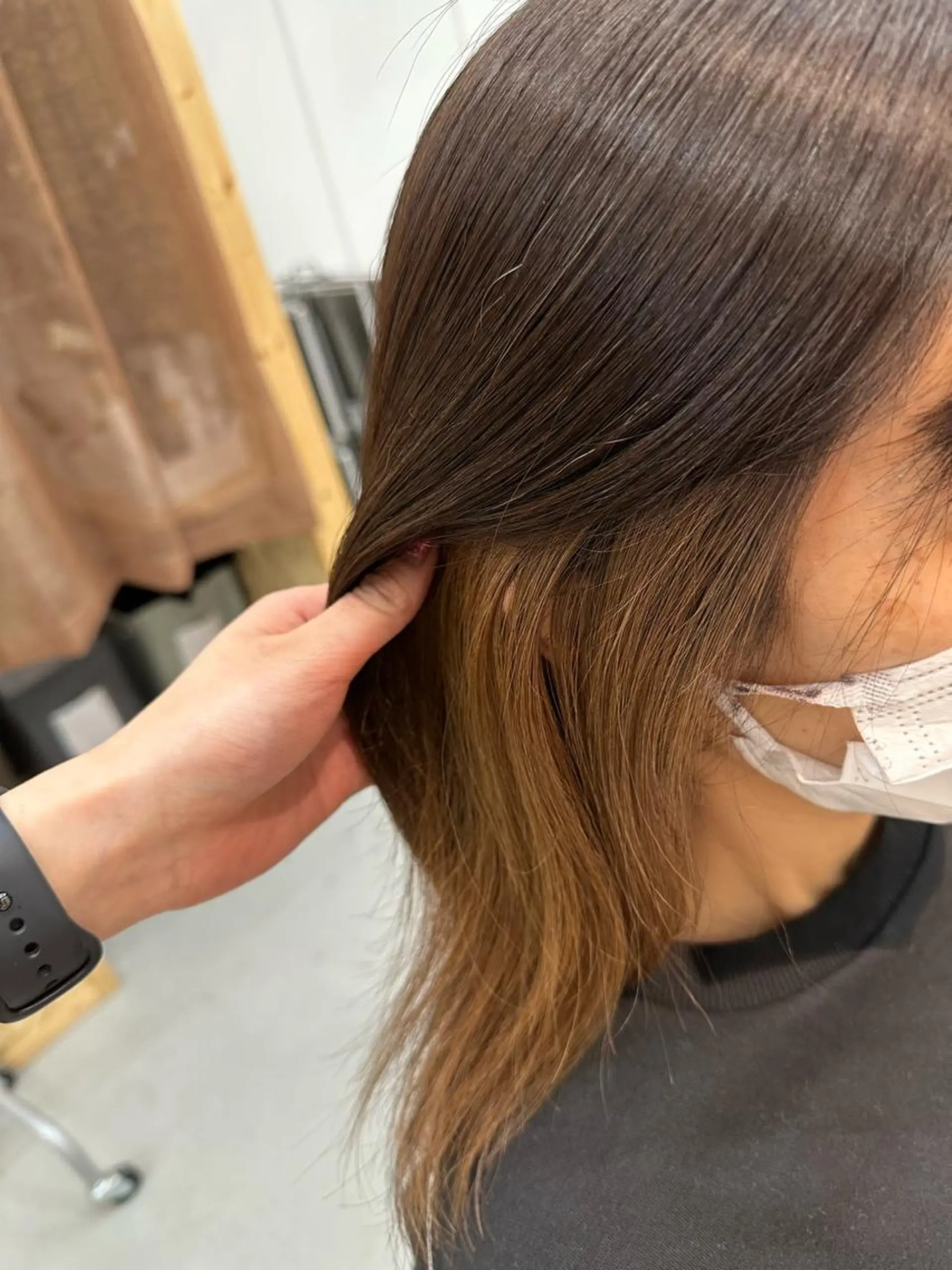 カラー ブラウンカラー レッドカラー 松本 莉央のヘアスタイル