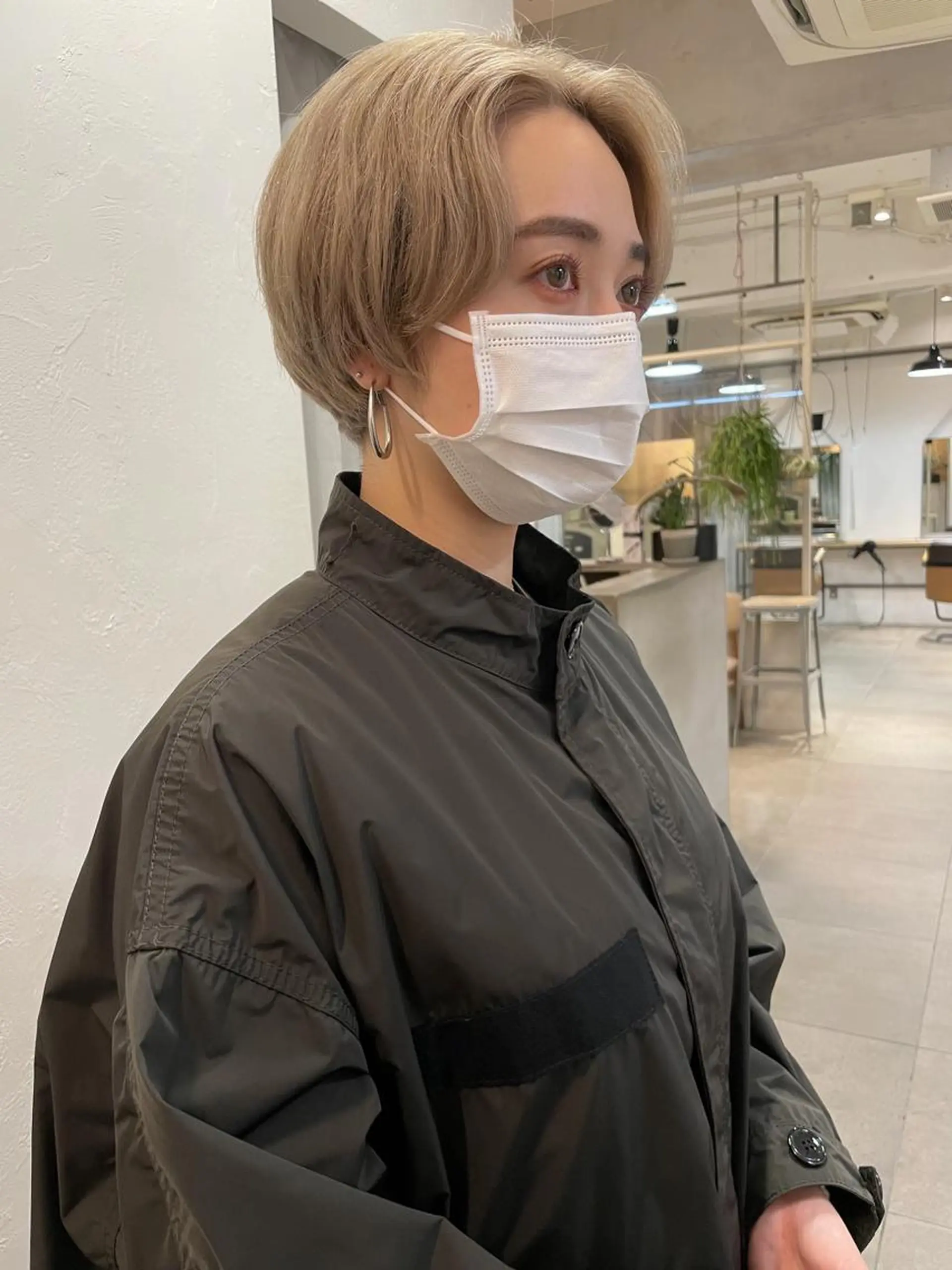 ショート 小顔レイヤー×コンパ クトボブ/林隆平のヘアスタイル