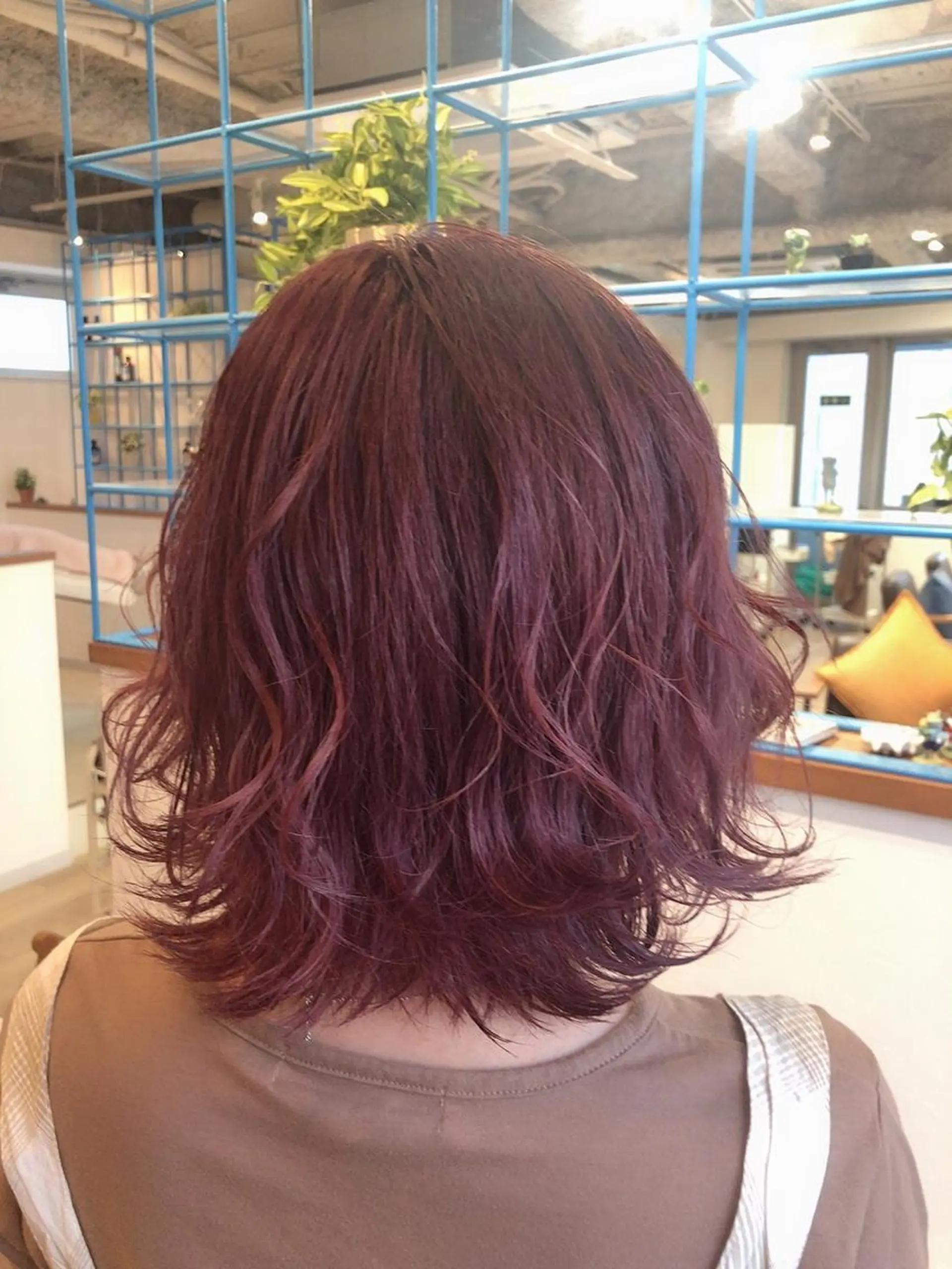 ショート カラー Ate by little所属・青木 梢のヘアスタイル