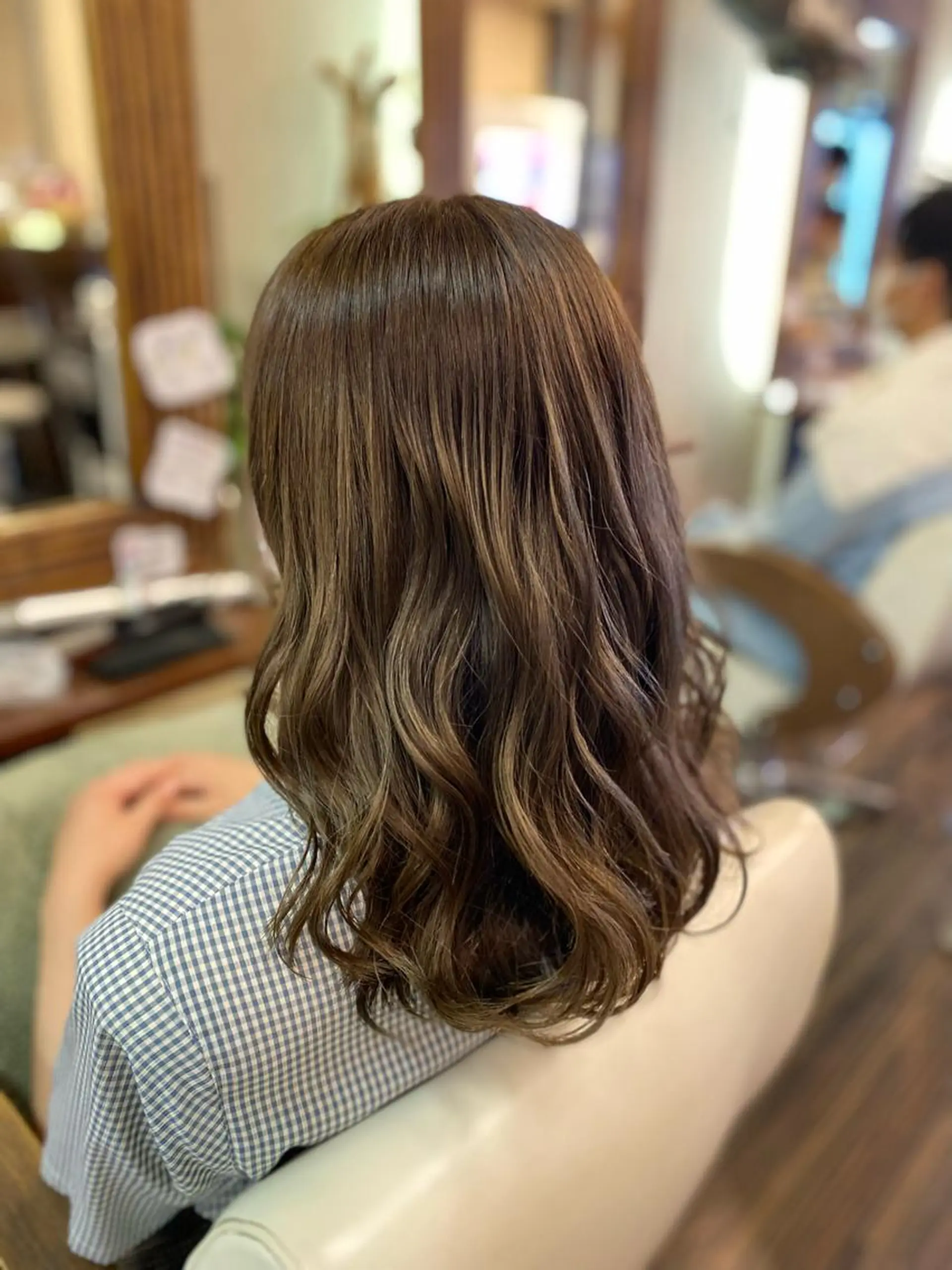 ミディアム カラー ヘアアレンジ ヘアカラー トリートメント 加藤 瑠美のヘアスタイル