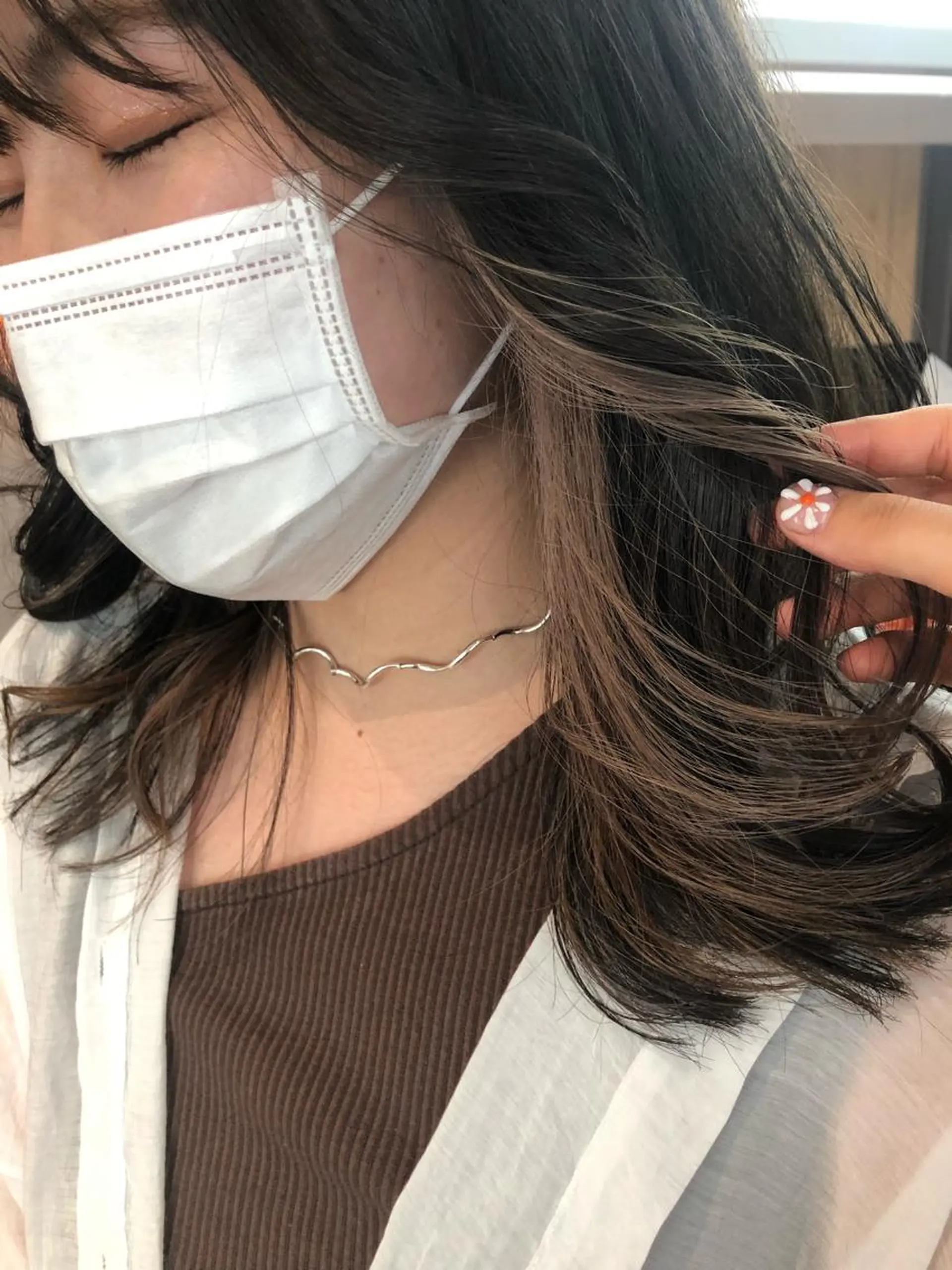 ミディアム カラー ブラウンカラー インナーカラー ピンクカラー ヘアカラー ナチュラル透明感🌱 小山美樹子のヘアスタイル