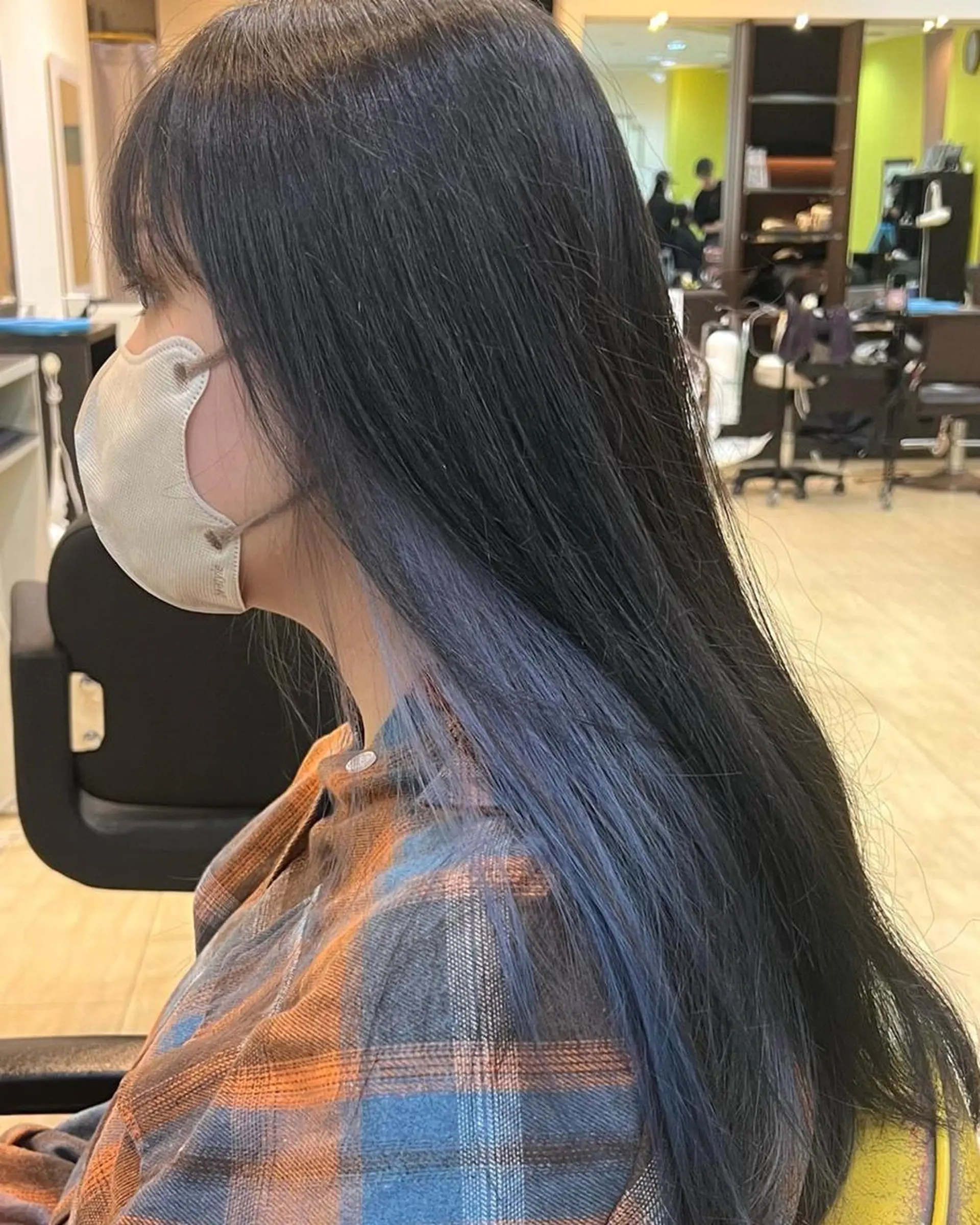 カラー パーマ メンズ イヤリングカラー ハイトーン／パーマ 特化平田のヘアスタイル