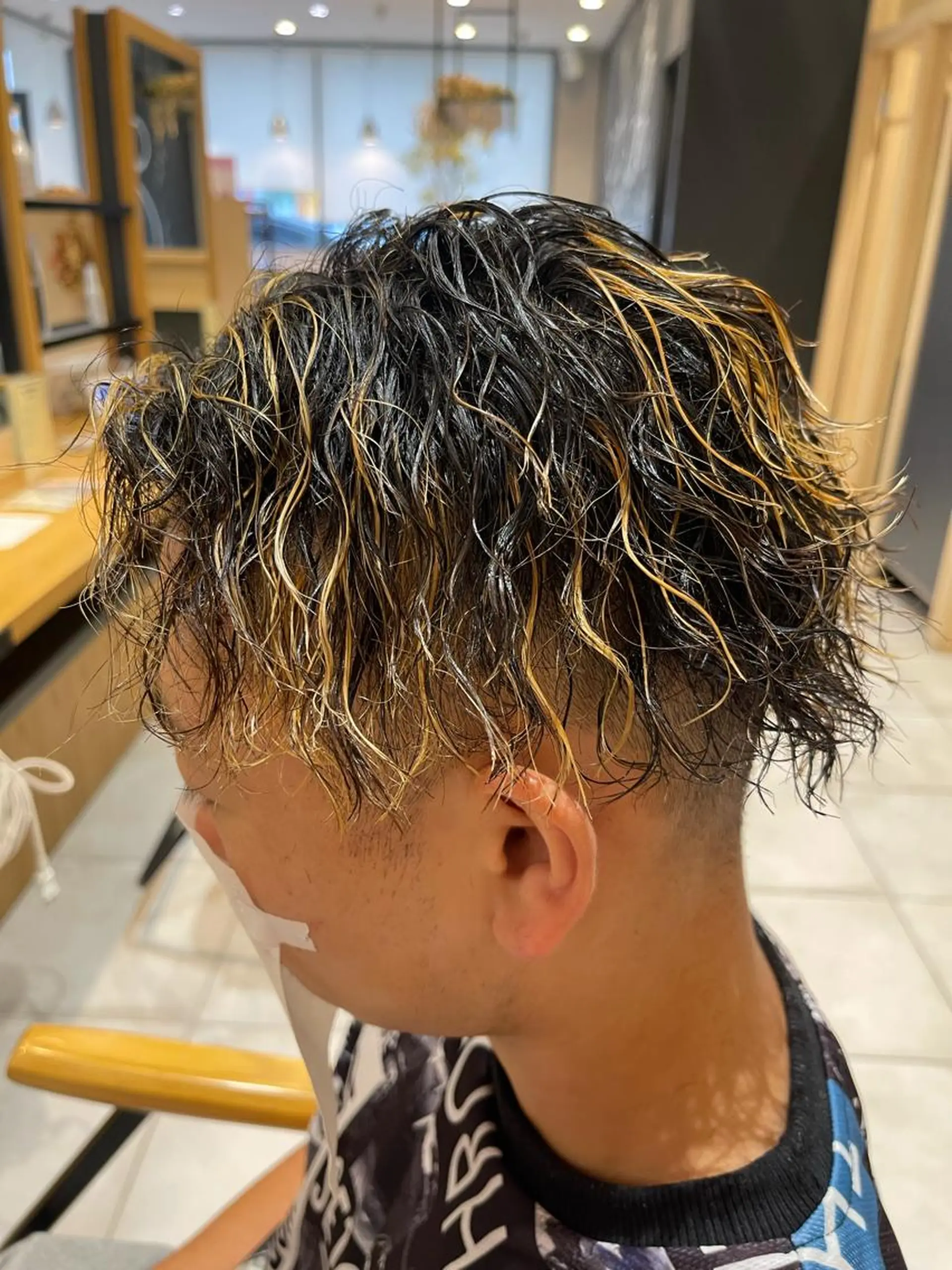 メンズ カット ヘアカラー パーマ ✨愛知県初アイロン パーマ/ 瀬見井✨のヘアスタイル