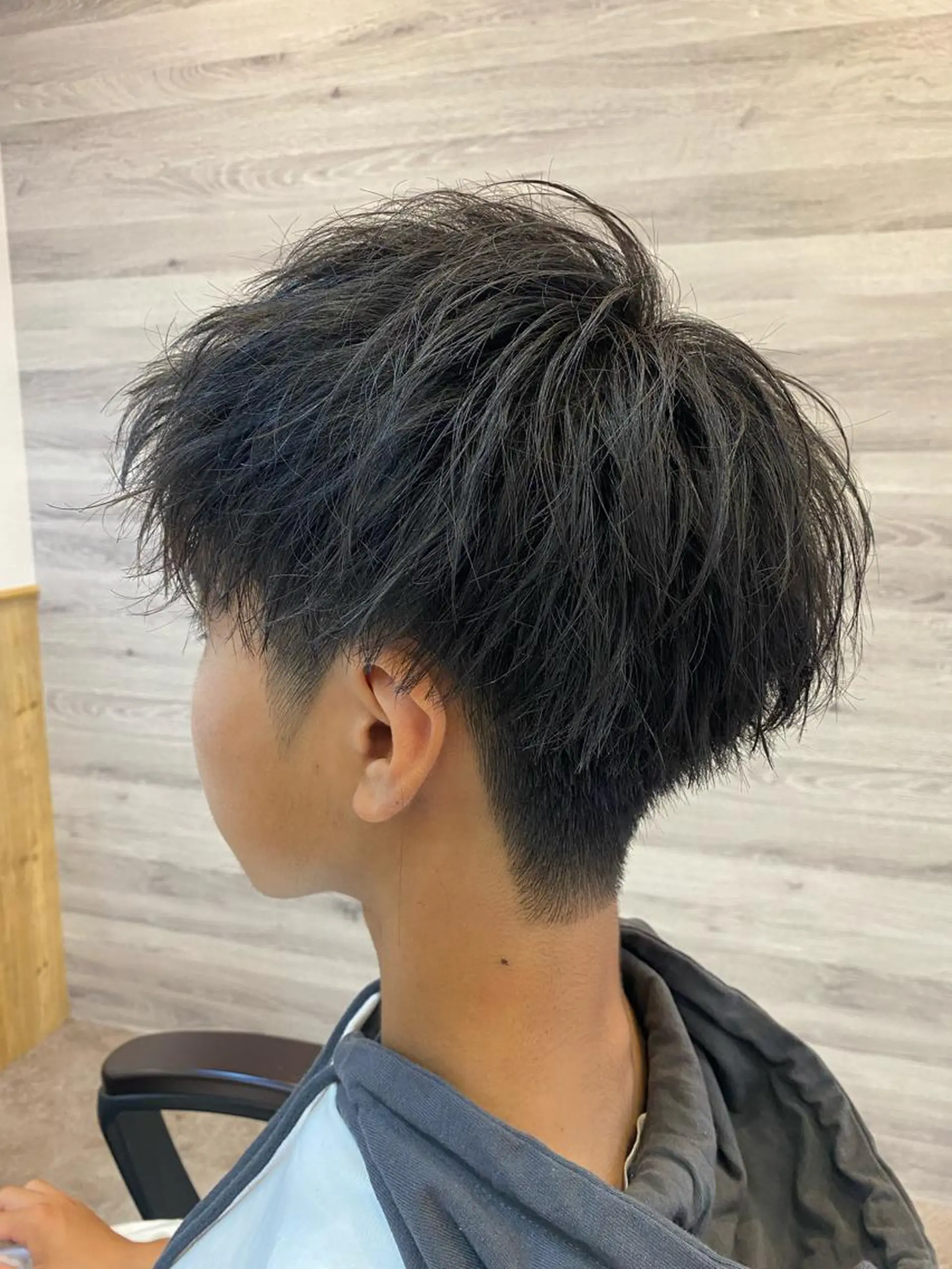 ショート メンズ マッシュ 刈り上げ Agu hair lua 上越高田西店所属・佐藤祐輔 メンズパーマのヘアスタイル