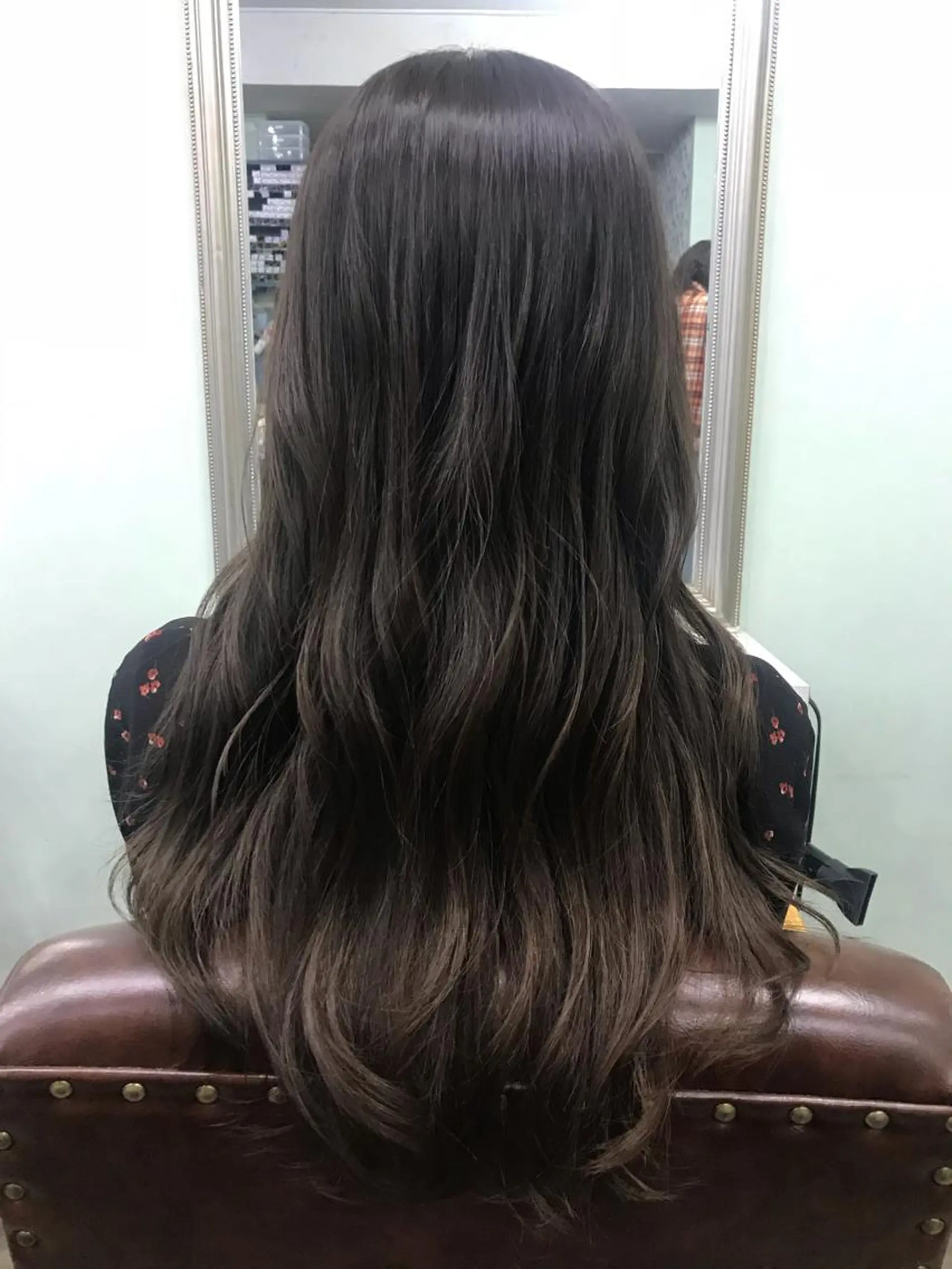 ロング カラー ヘアカラー トリートメント ブリーチ&似合せボブ 田中寛十のヘアスタイル