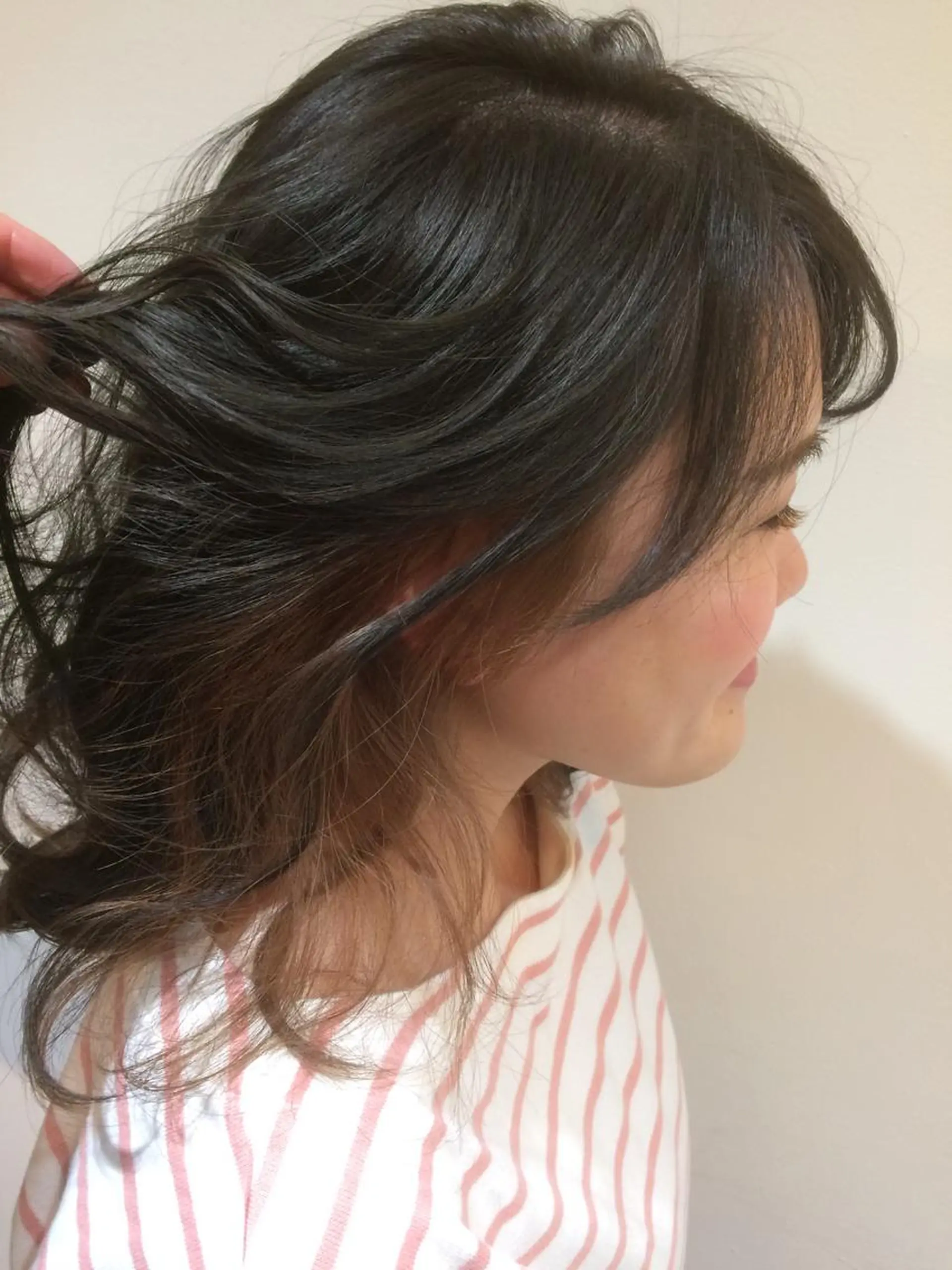 ミディアム カラー re naのヘアスタイル
