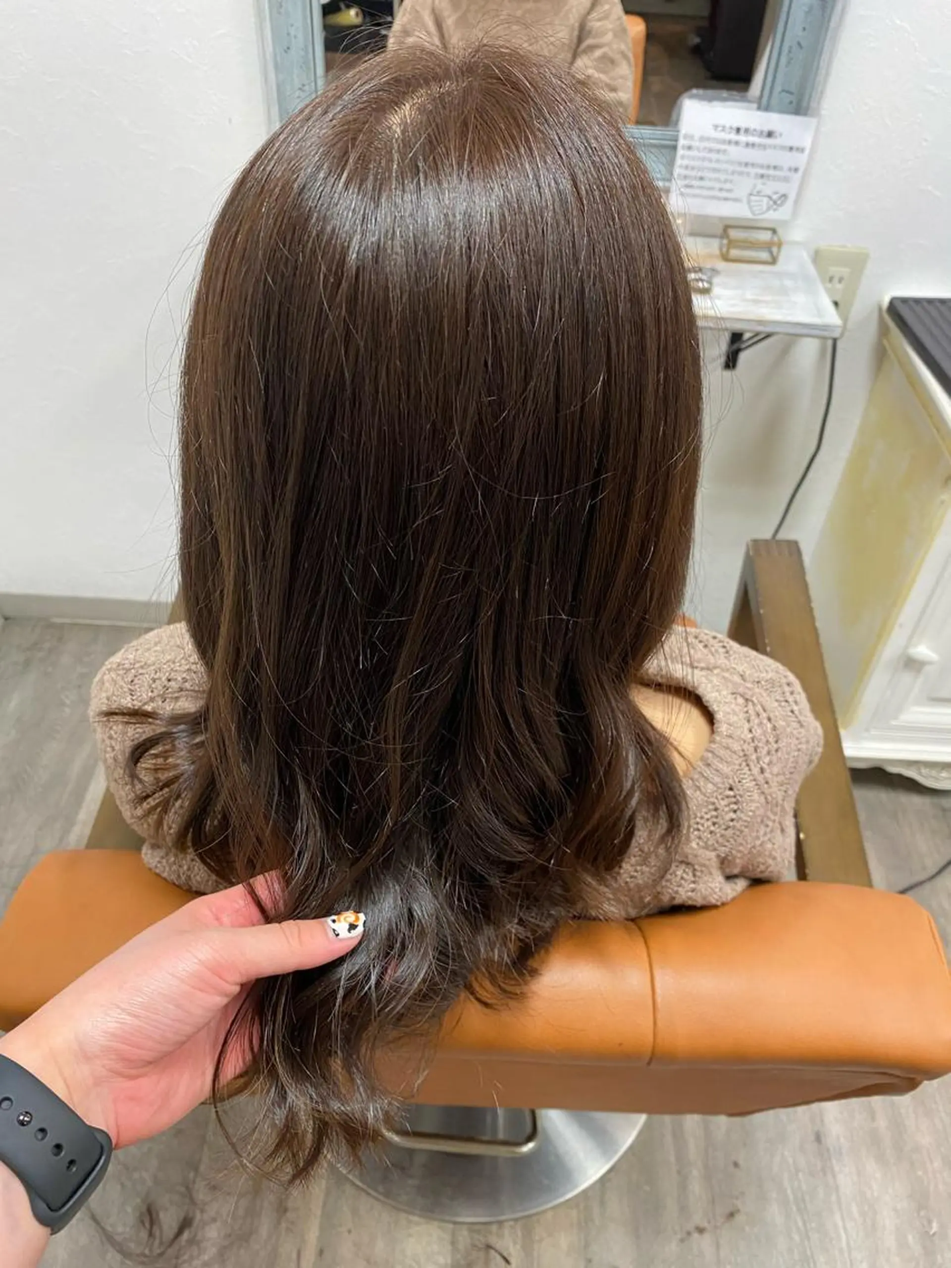 セミロング カラー 柳坪 まなのヘアスタイル