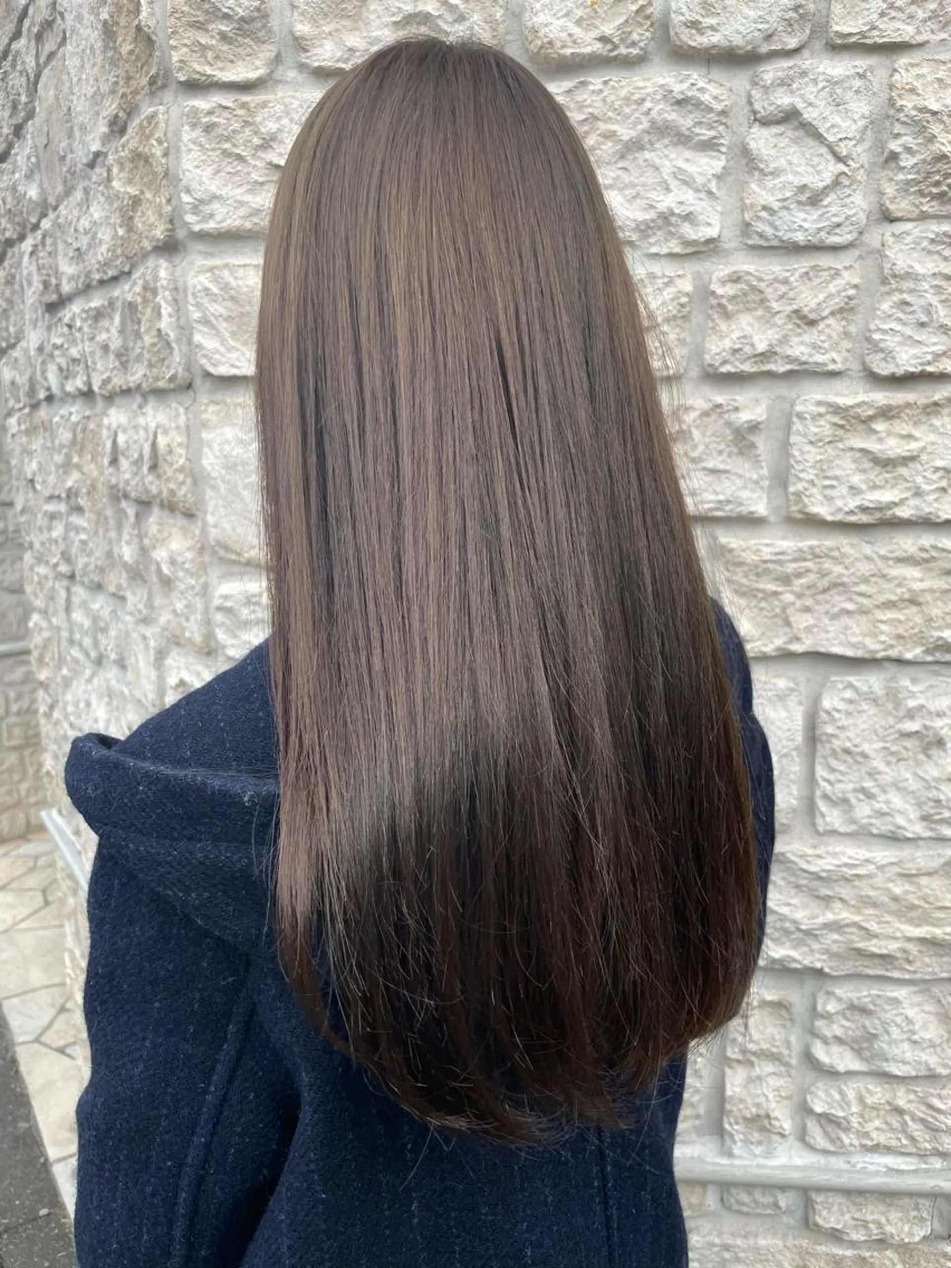 ロング カラー ヘアカラー トリートメント 星野 茉由のヘアスタイル