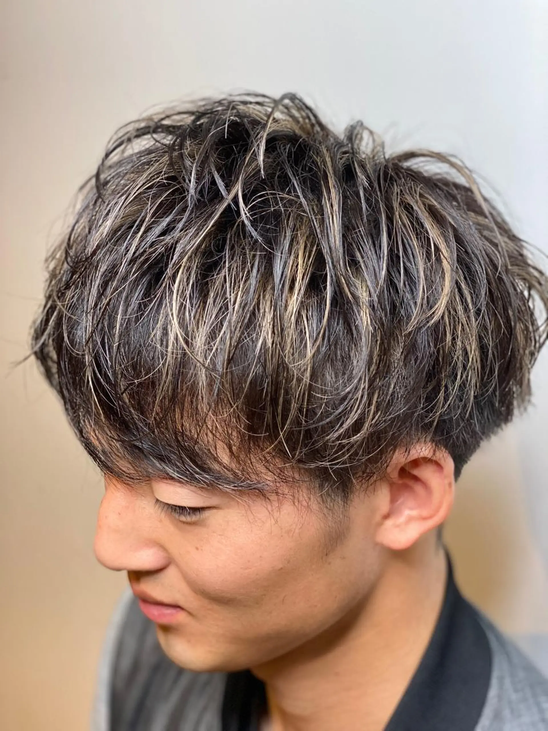 ミディアム メンズ 小島 健太郎のヘアスタイル