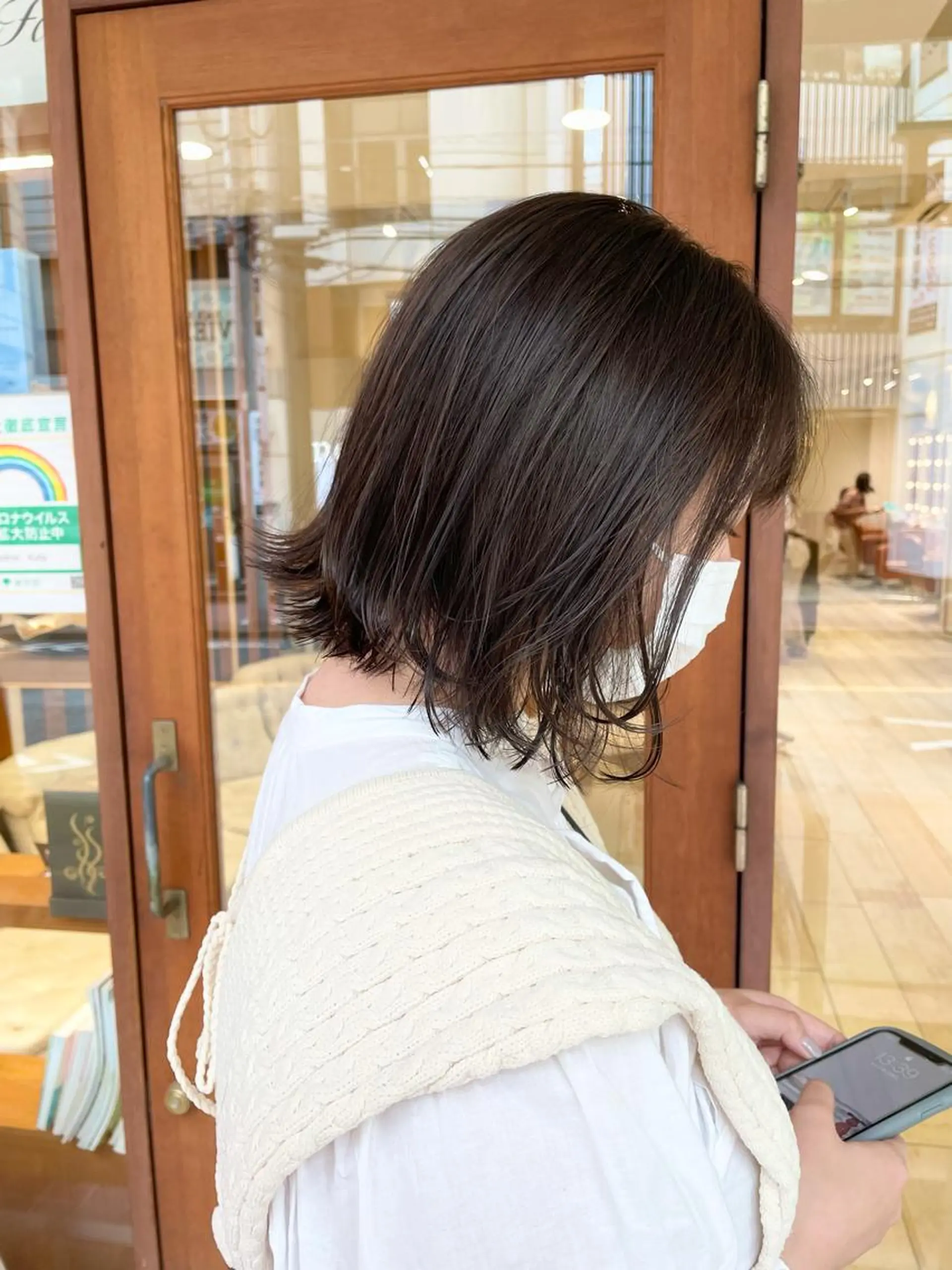 ミディアム カラー ベージュカラー 透明感カラー ボブ レイヤーカット 外ハネヘア 清水　ちひろ ✄トップスタイリストのヘアスタイル