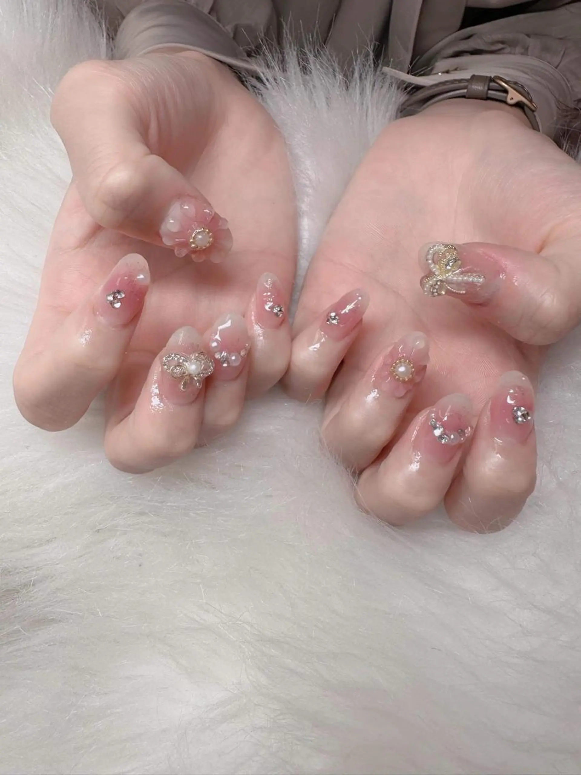 ネイル チークネイル フレンチネイル ジェルネイル 韓国ネイル マグネットネイル Anh 高田馬場のネイルデザイン