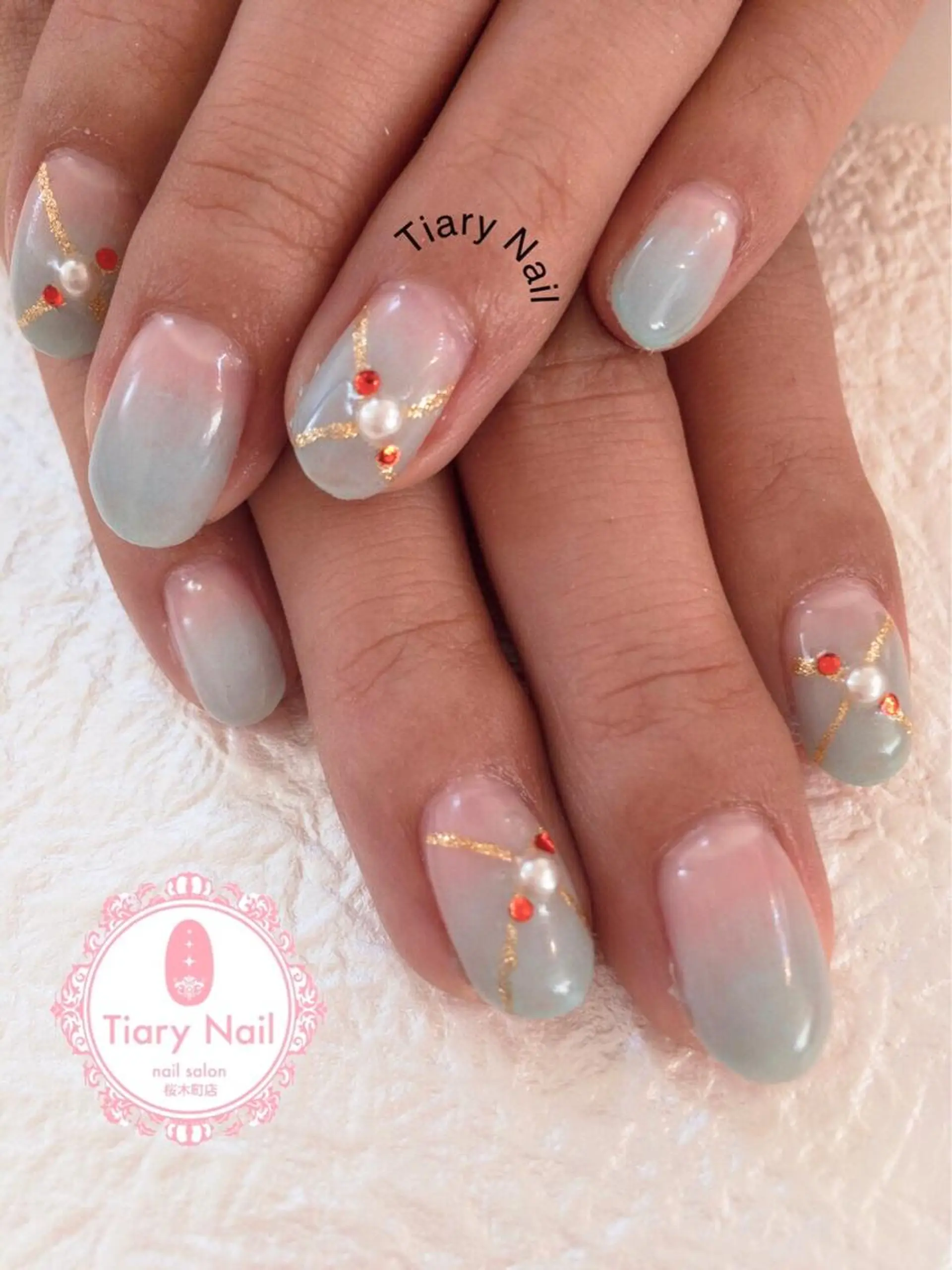 ネイル ストーンネイル TiaryNail まほのネイルデザイン