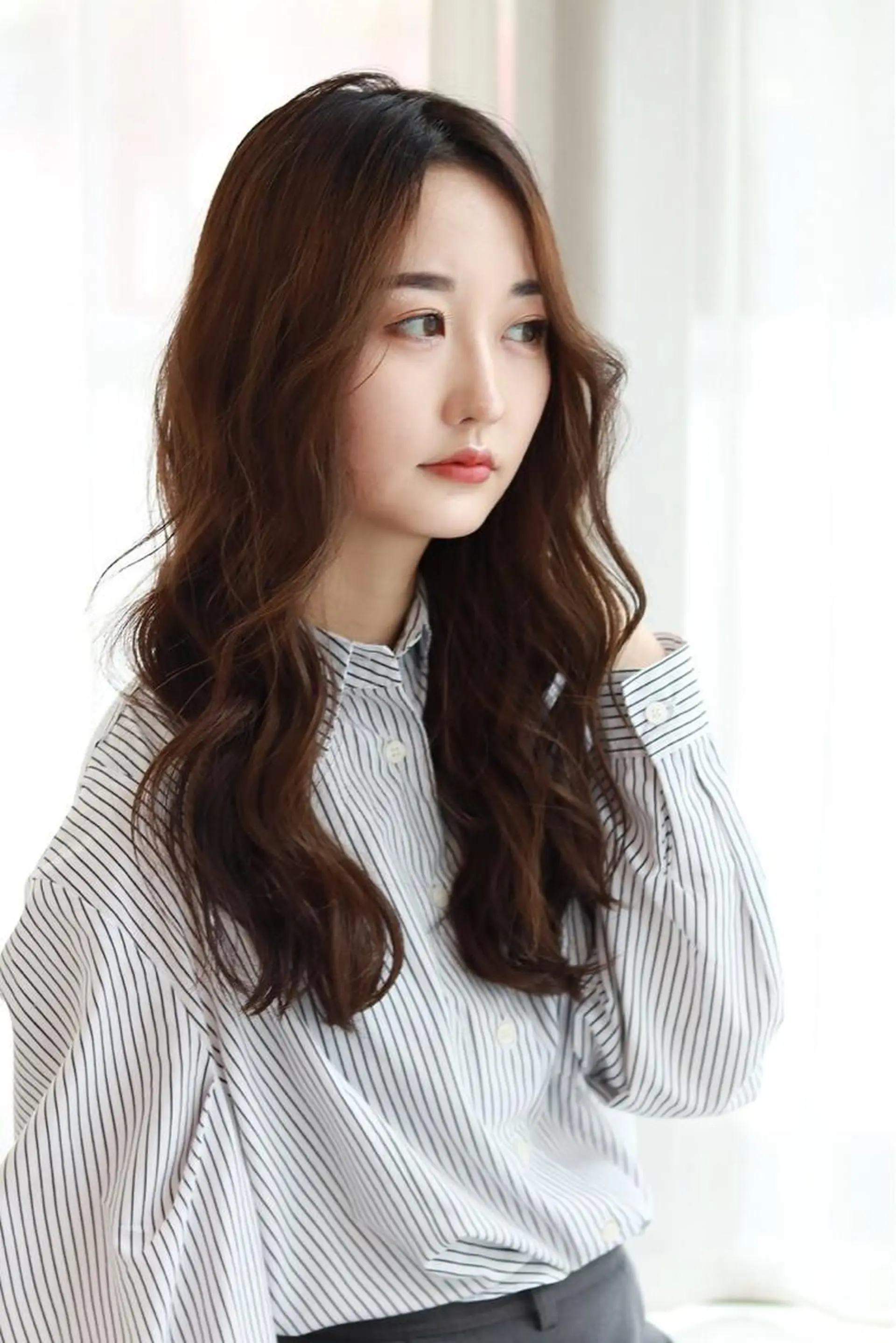 ロング 及川まき 　オリーブ グレージュカラー♪のヘアスタイル