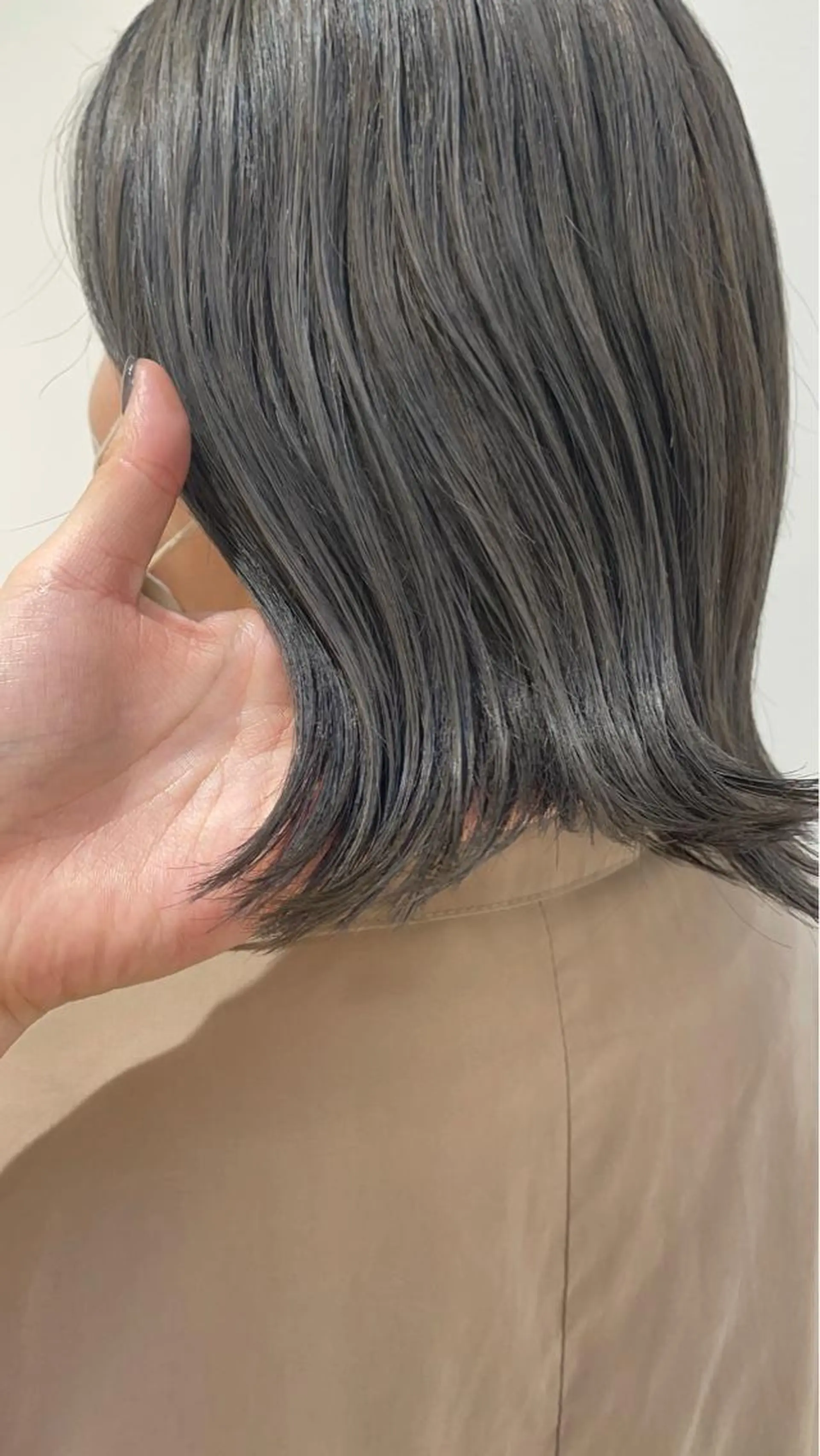 ミディアム ヘアカラー レイヤー/ハイトーン 🫧‪Erikaのヘアスタイル