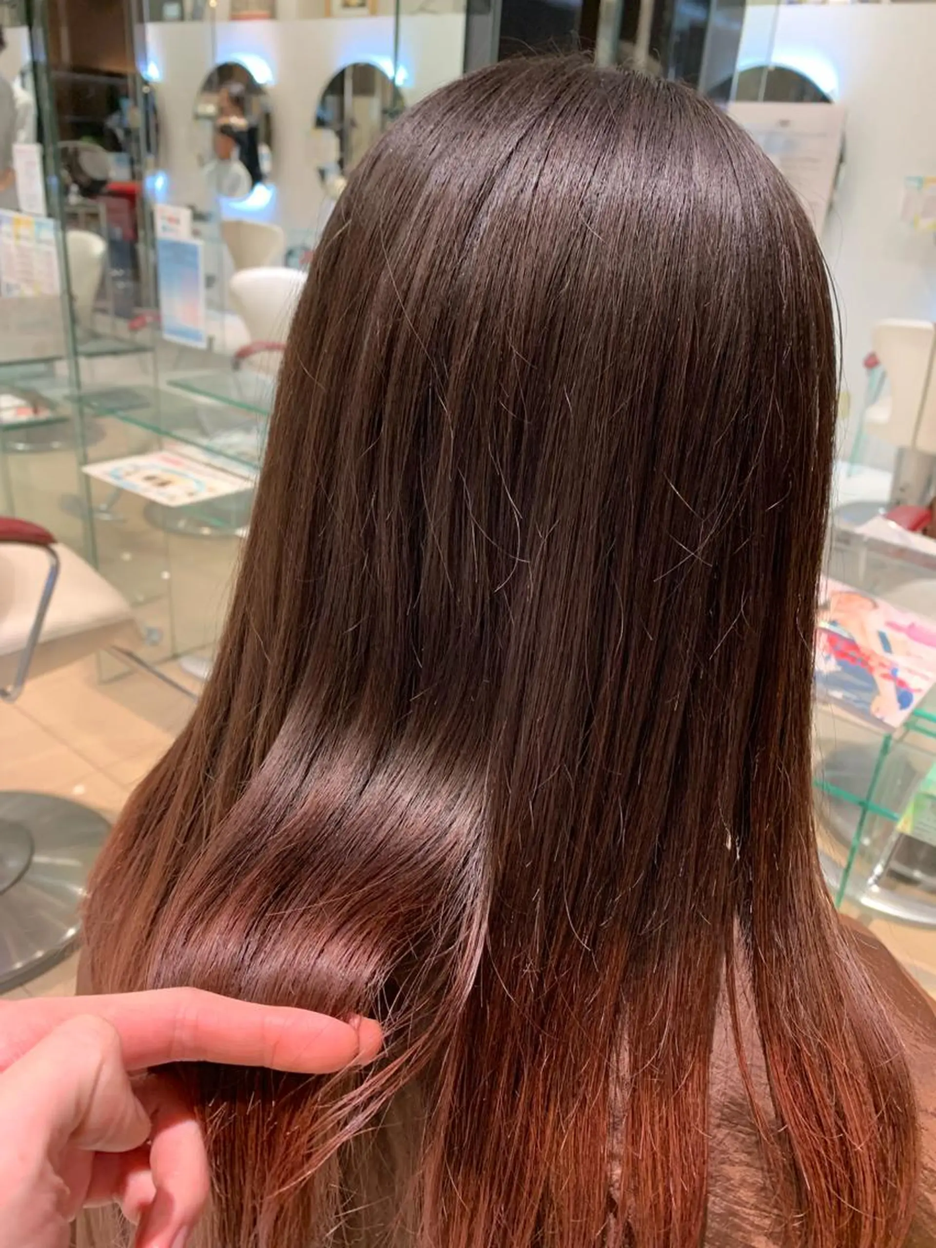 ロング カラー ヘアカラー EARTH池田 一之のヘアスタイル