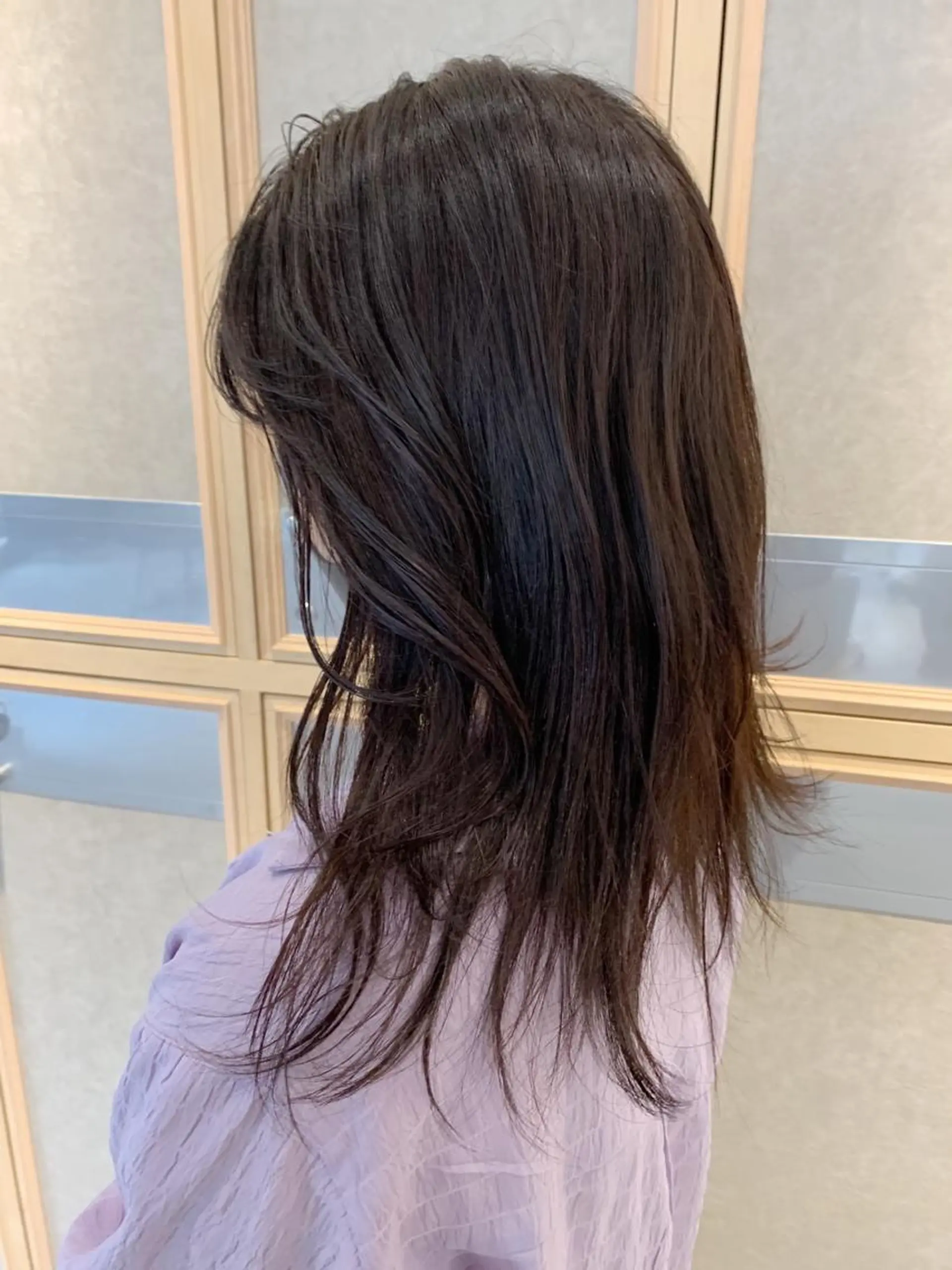 セミロング カラー TENELE所属・チバ タクミのヘアスタイル