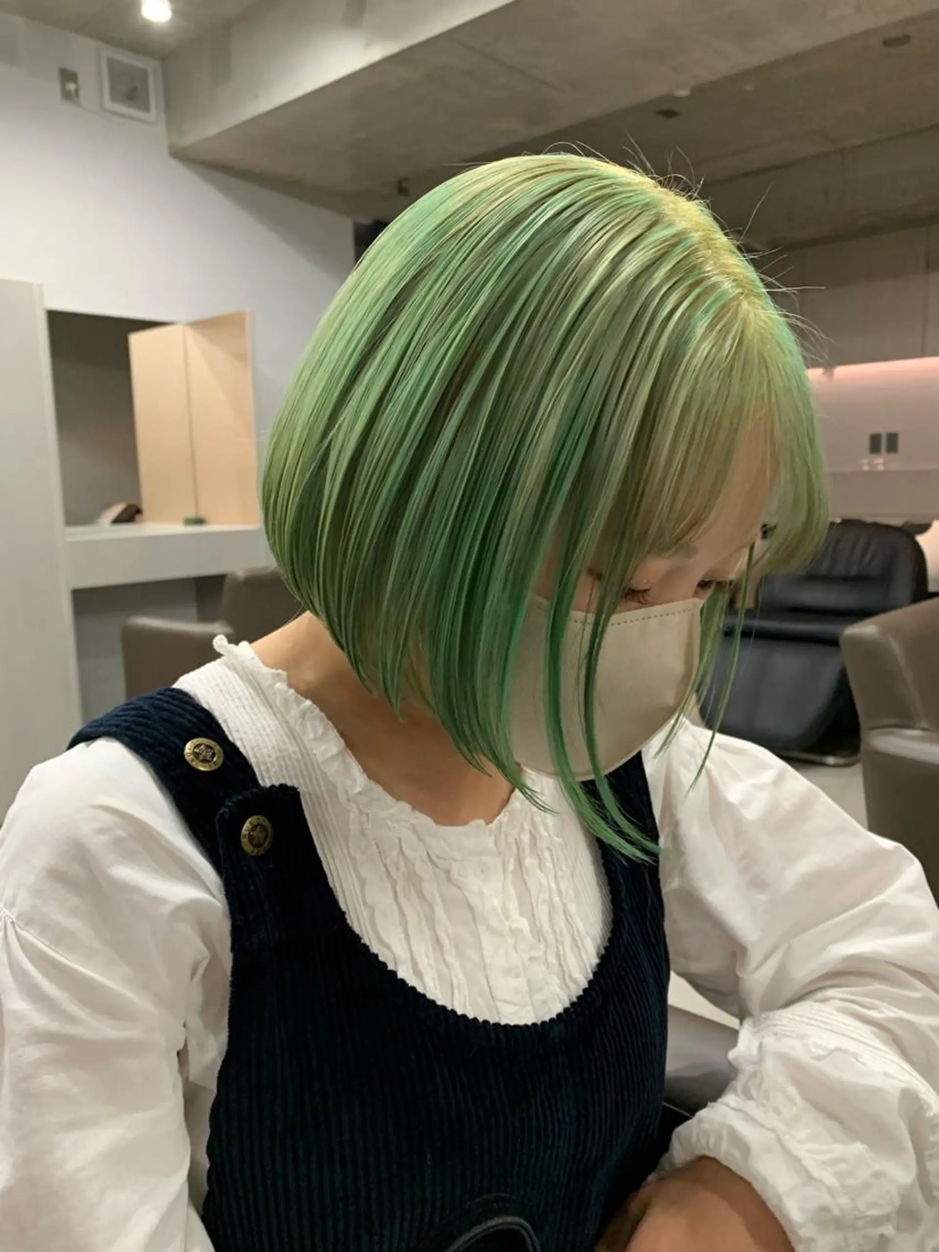 カラー ボブパーマコテ巻き風 パーマNo1深江秀平のヘアスタイル