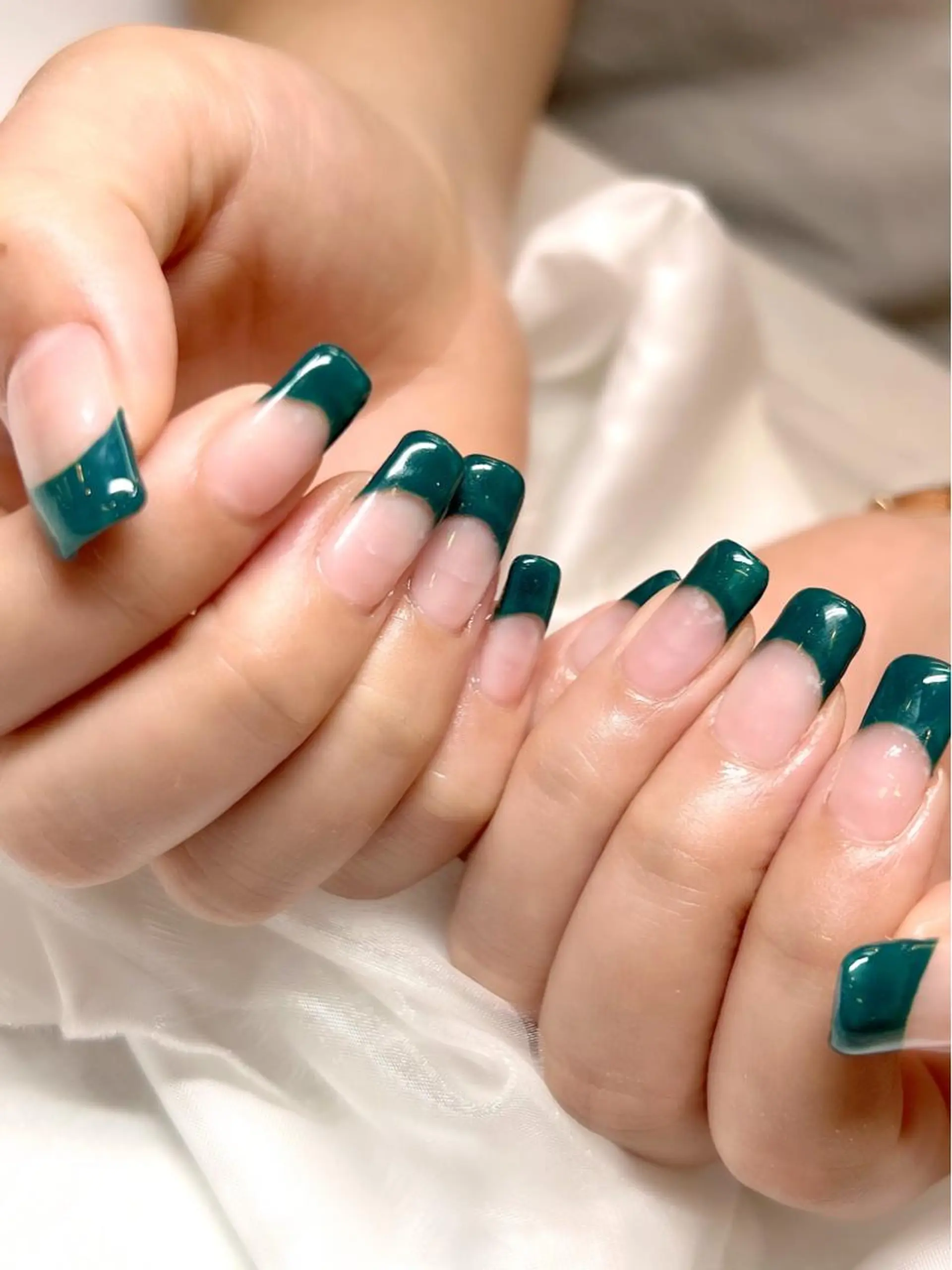 ネイル アートネイル オーロラネイル ジェルネイル 韓国ネイル ロングネイル ハンドネイル clover nailのネイルデザイン