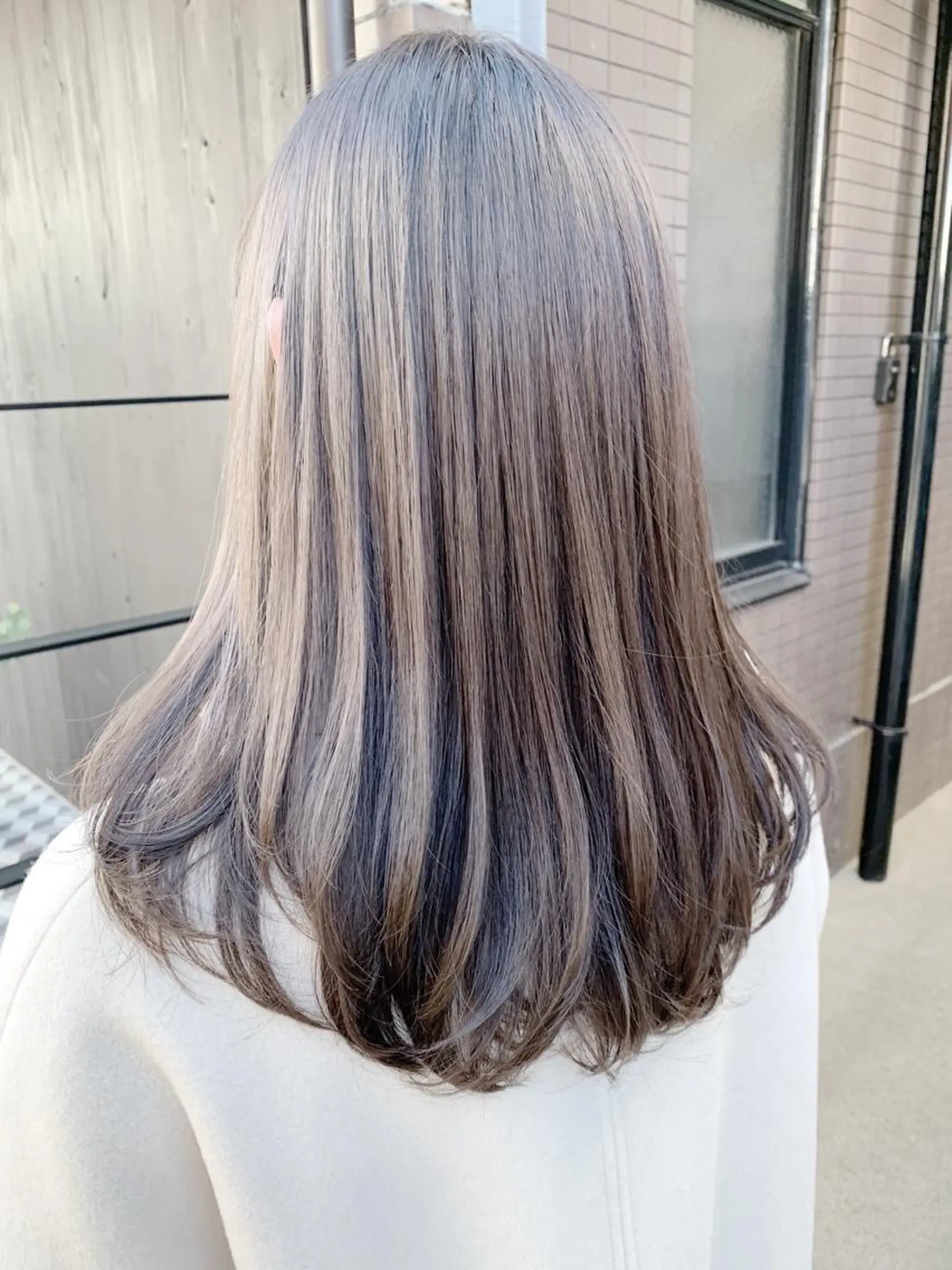 セミロング カラー アッシュ アッシュブラウン ブラウンカラー DUMBO所属・【完全マンツー 恵比寿】佐藤 翔のヘアスタイル