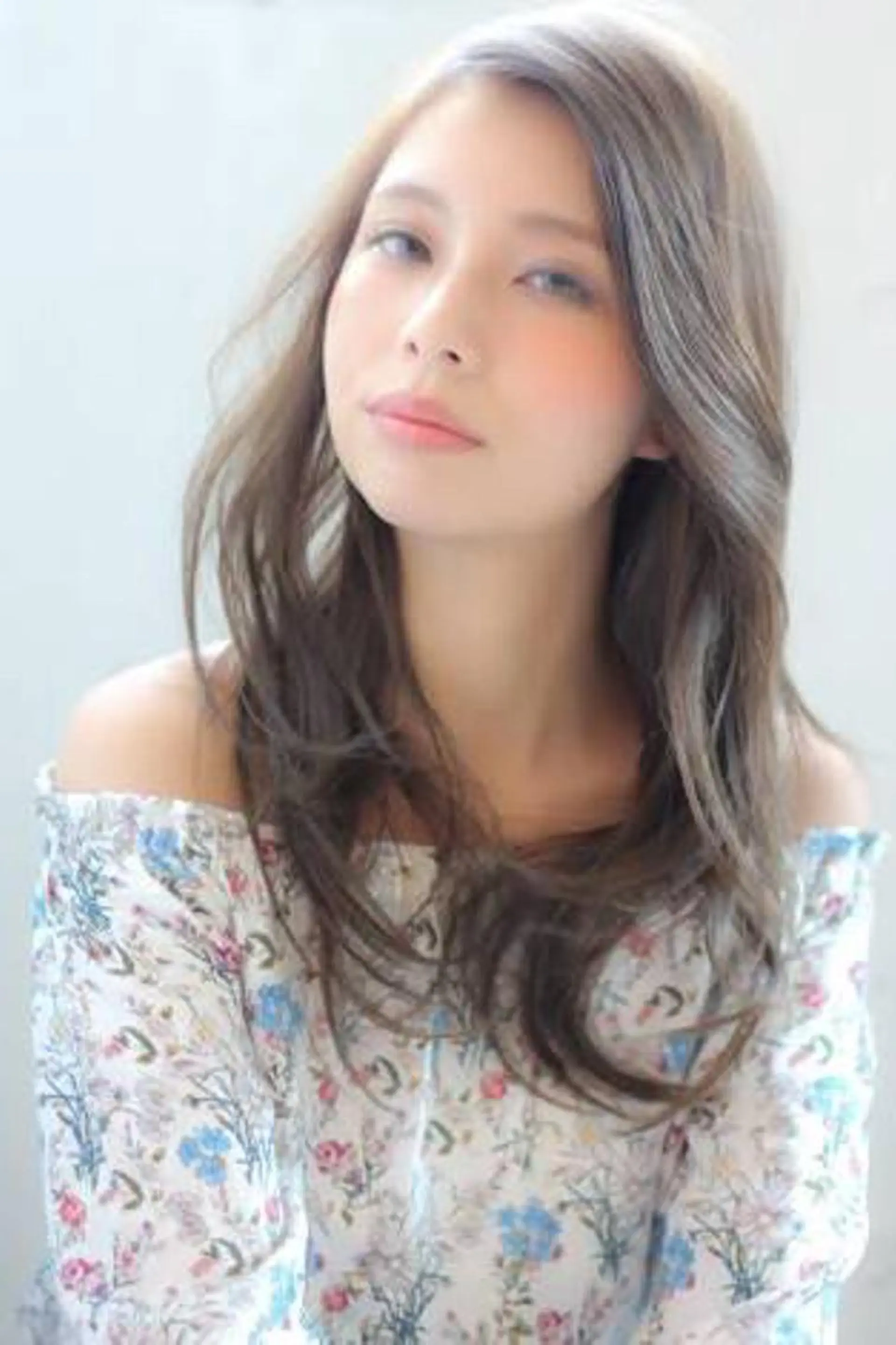 カラー 【公式】amble luxe池袋東口🩷のヘアスタイル