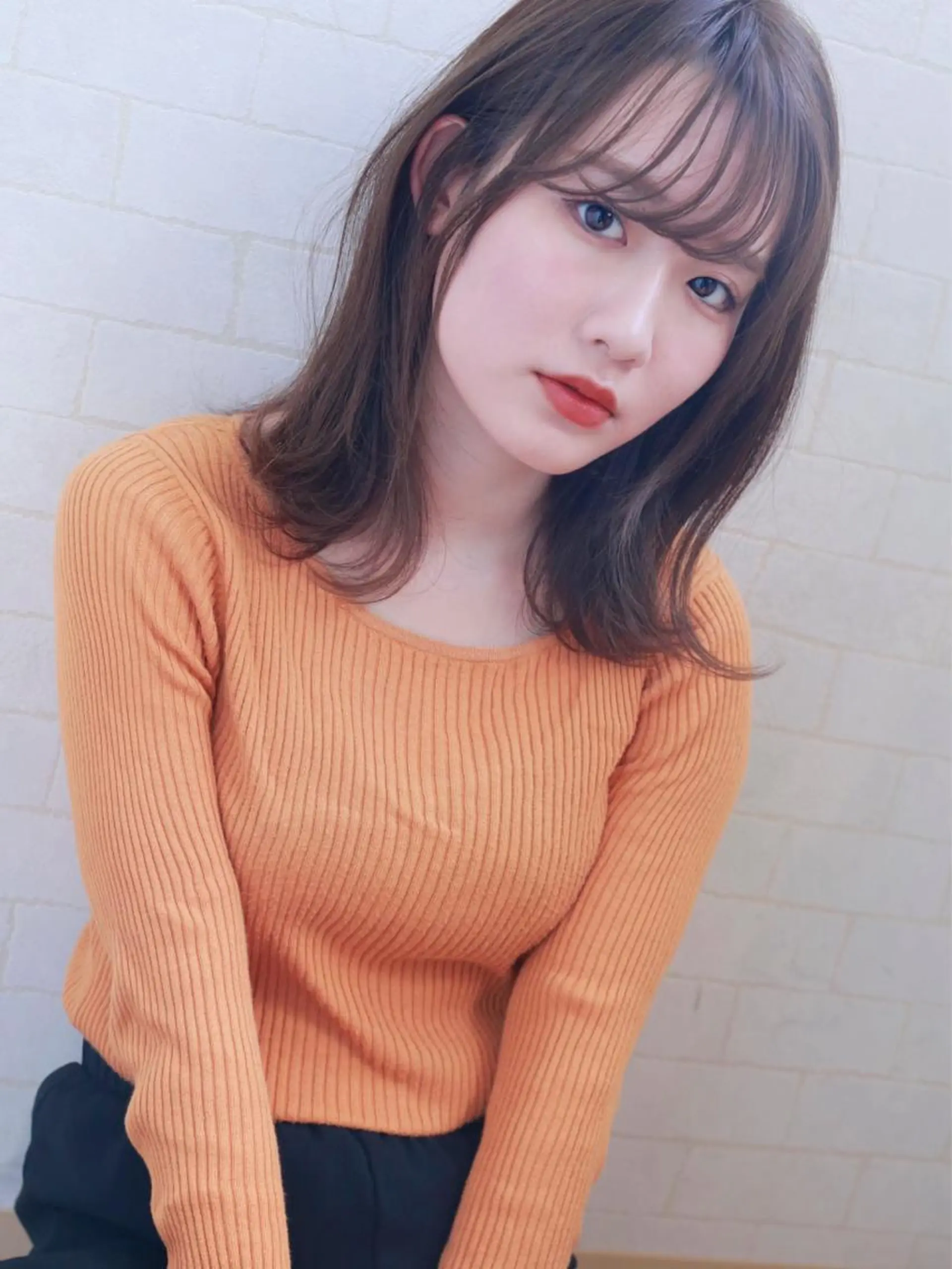 ミディアム カラー ベージュカラー オリーブベージュ 小顔カット ツヤ髪になりたい方へ 🩷柴田知亜希のヘアスタイル