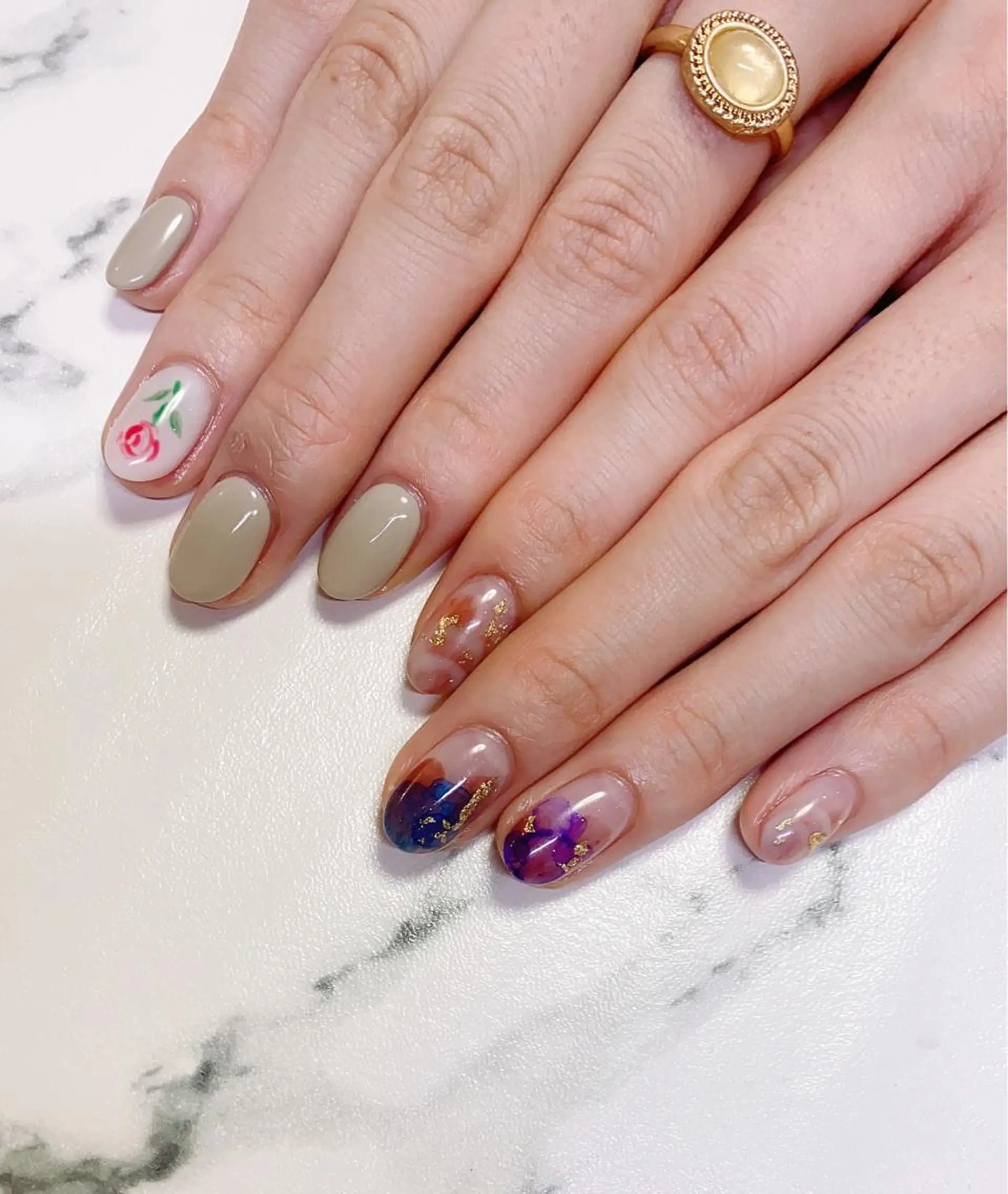 ロング カラー ネイル Q Free nailsのネイルデザイン