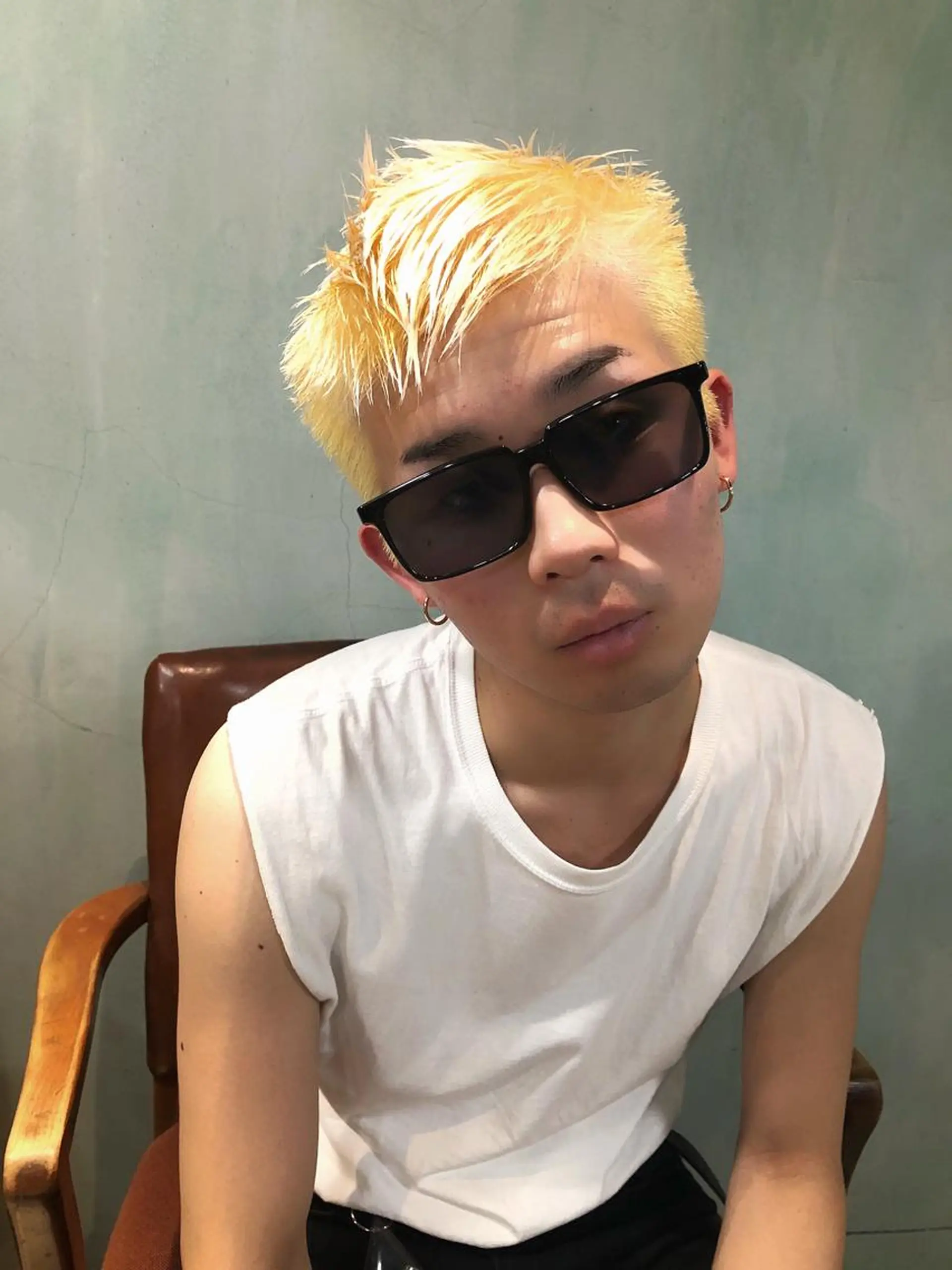 ショート カラー ブリーチ 抜きっぱなしブロンド エクステ指名No.1 【店長】橘田のヘアスタイル