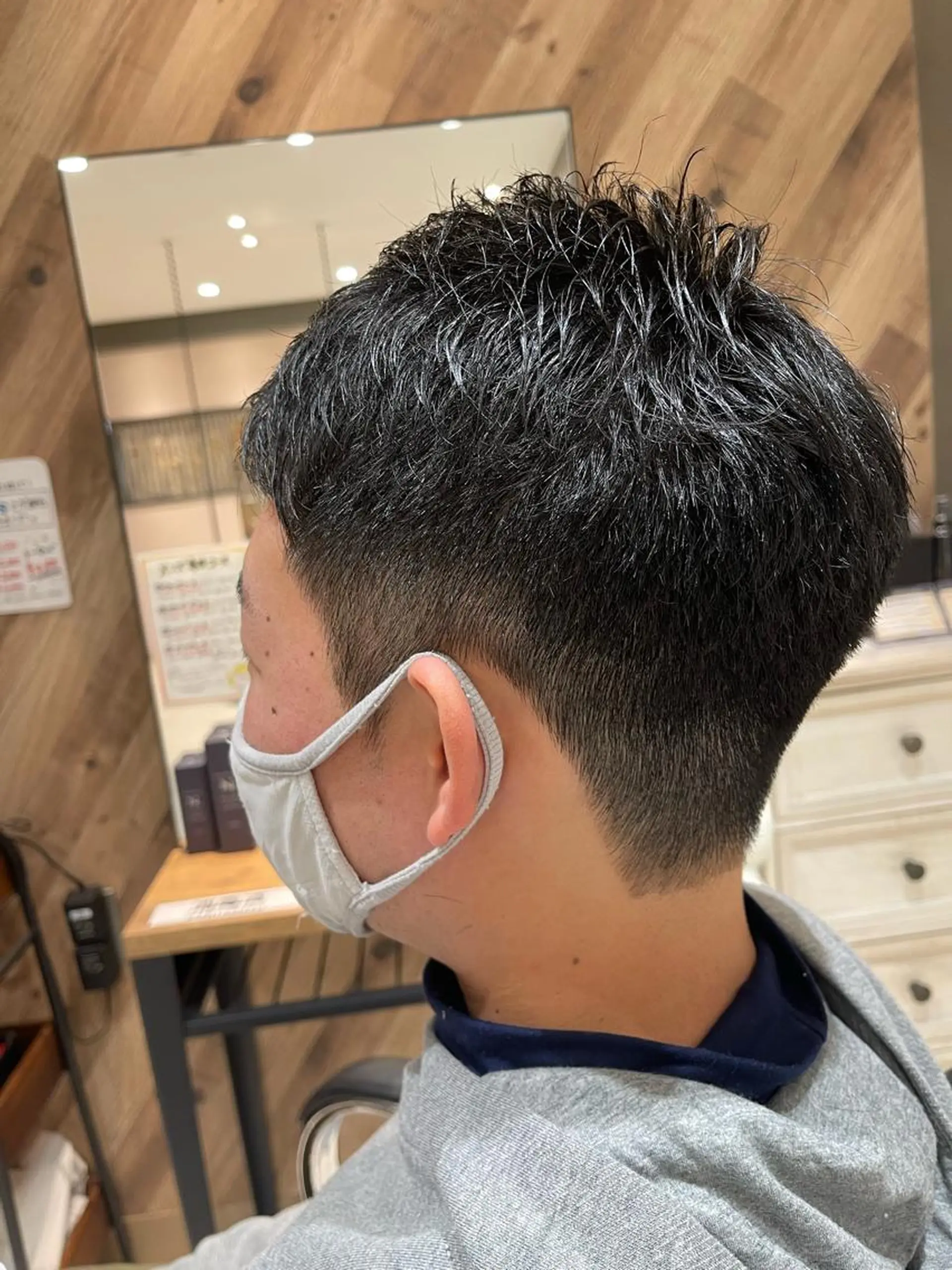 ショート 村上 由紀のヘアスタイル