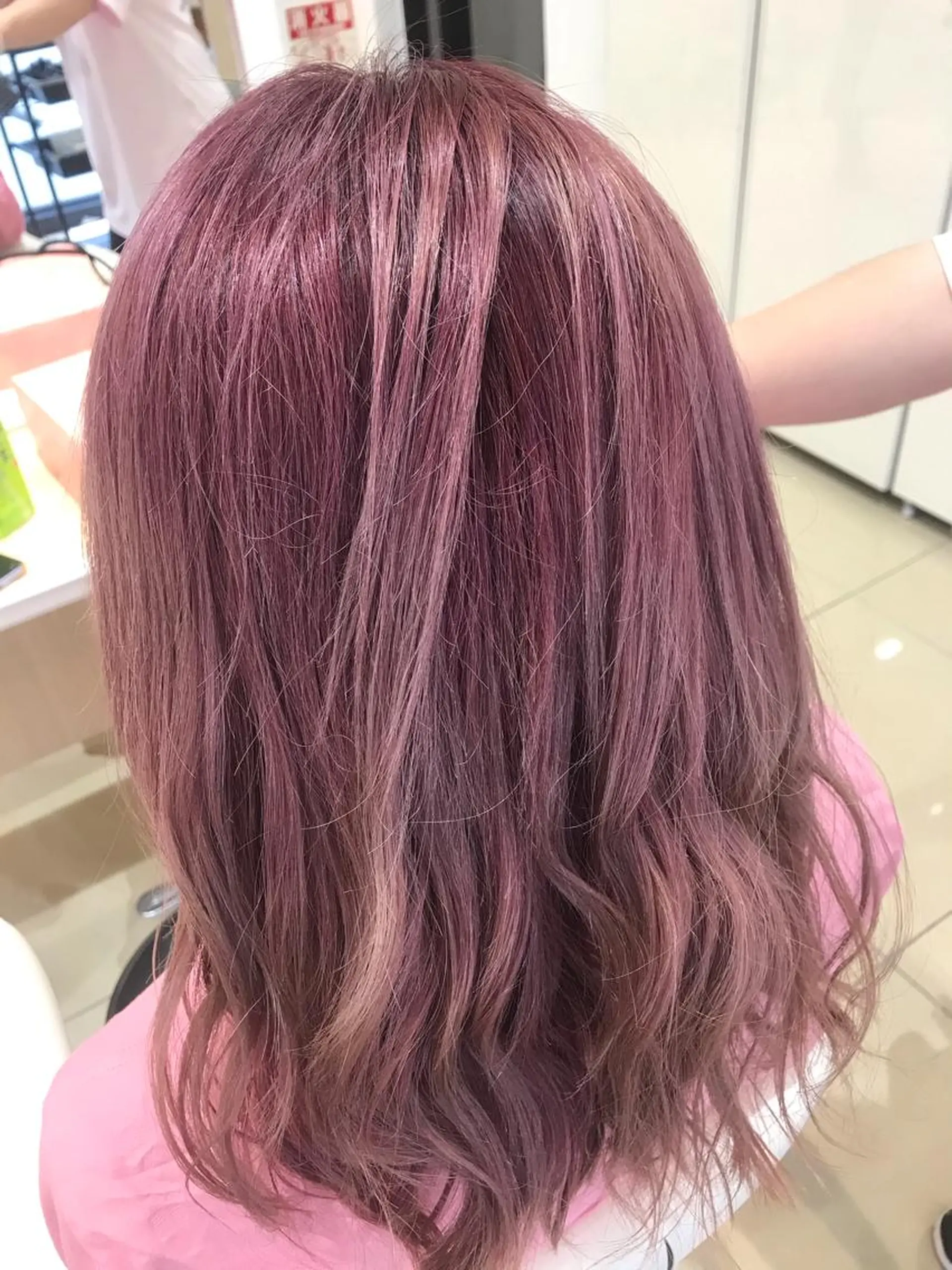 ロング カラー ヘアアレンジ 神吉 京介のヘアスタイル