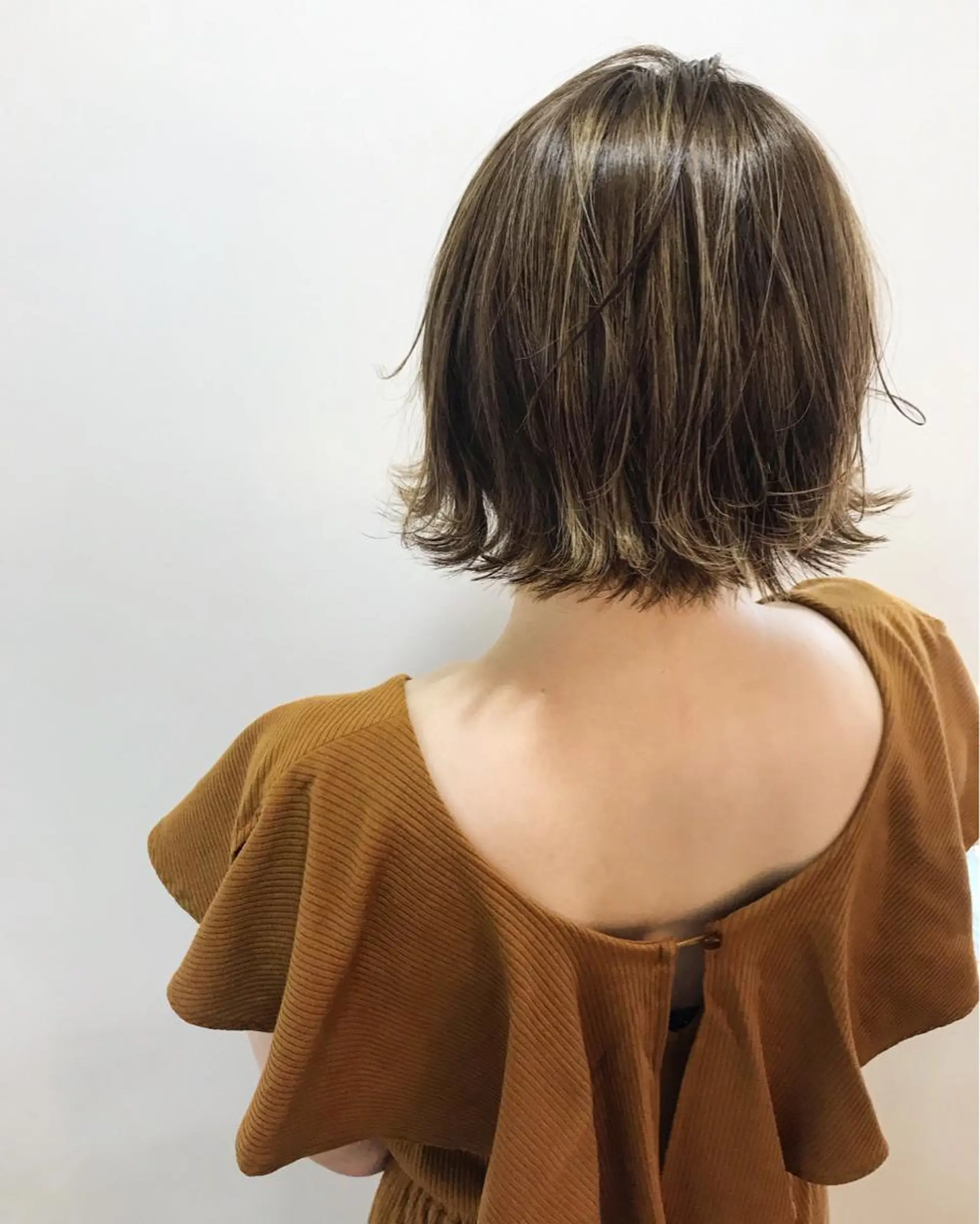 ショート 切りっぱなしボブ ボブ カット ヘッドスパ フラム所属・WATANABE MISAKIのヘアスタイル