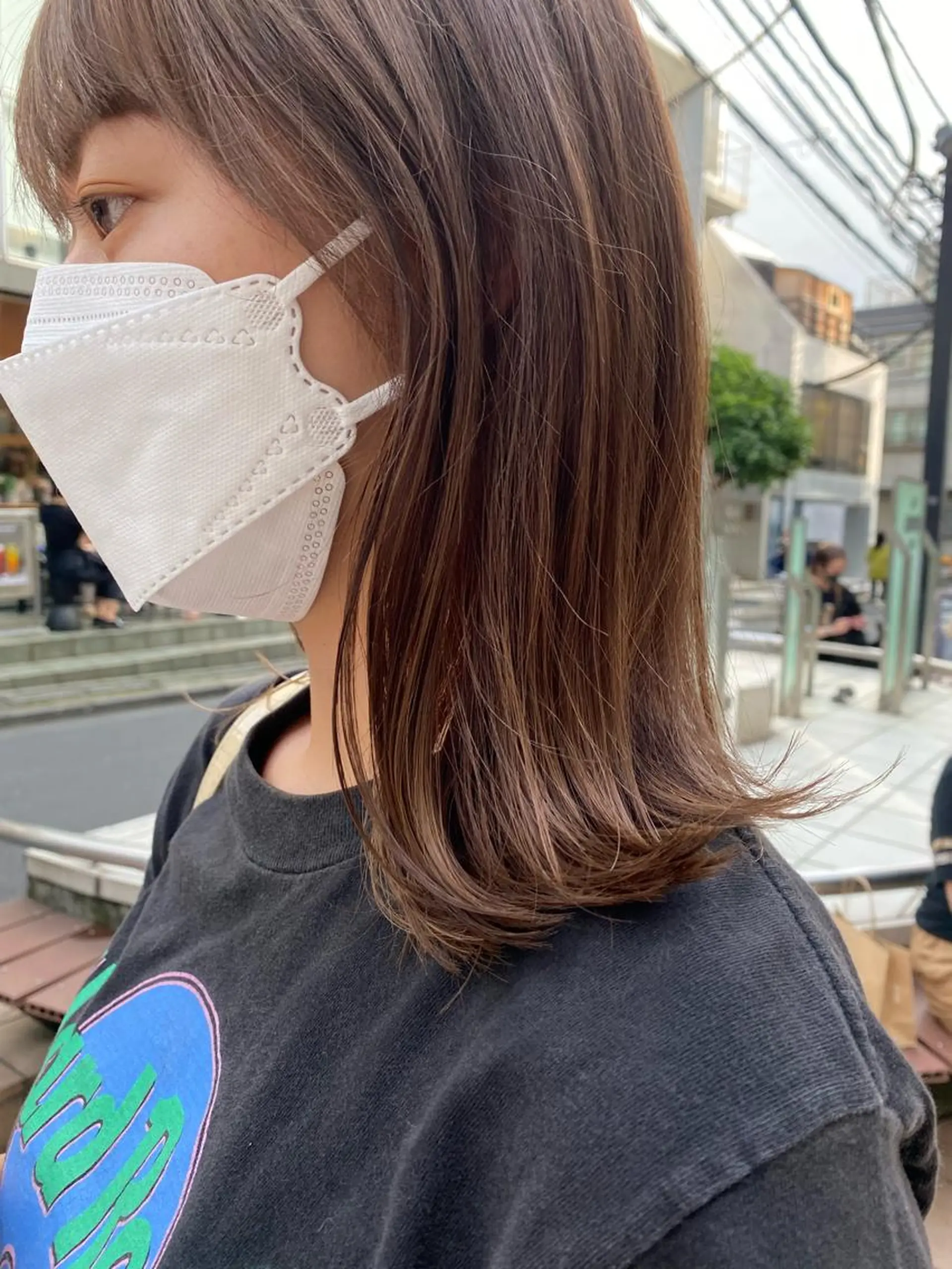 ミディアム カラー タカノ ノゾミのヘアスタイル