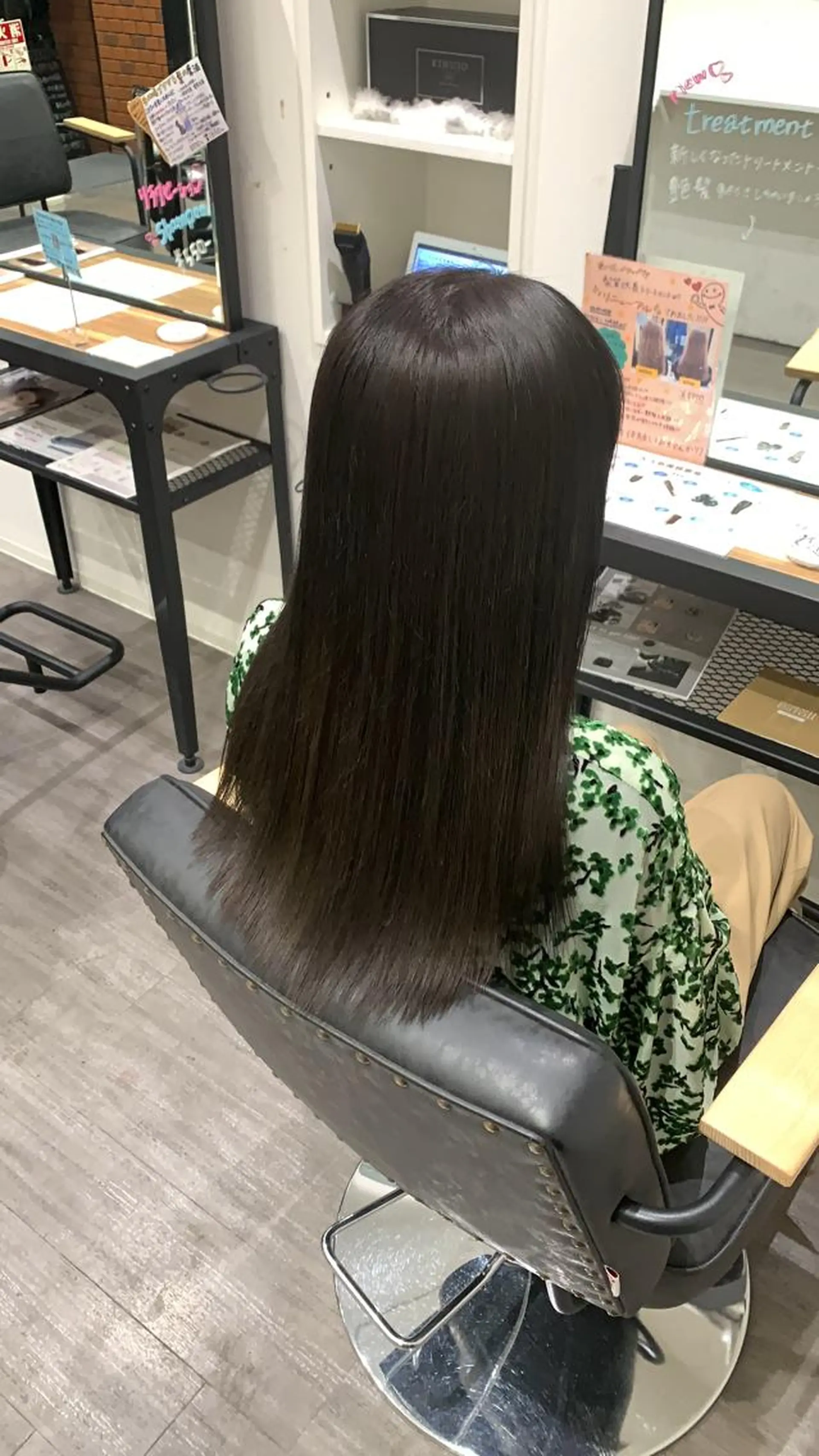 ロング 片平 帆香のヘアスタイル