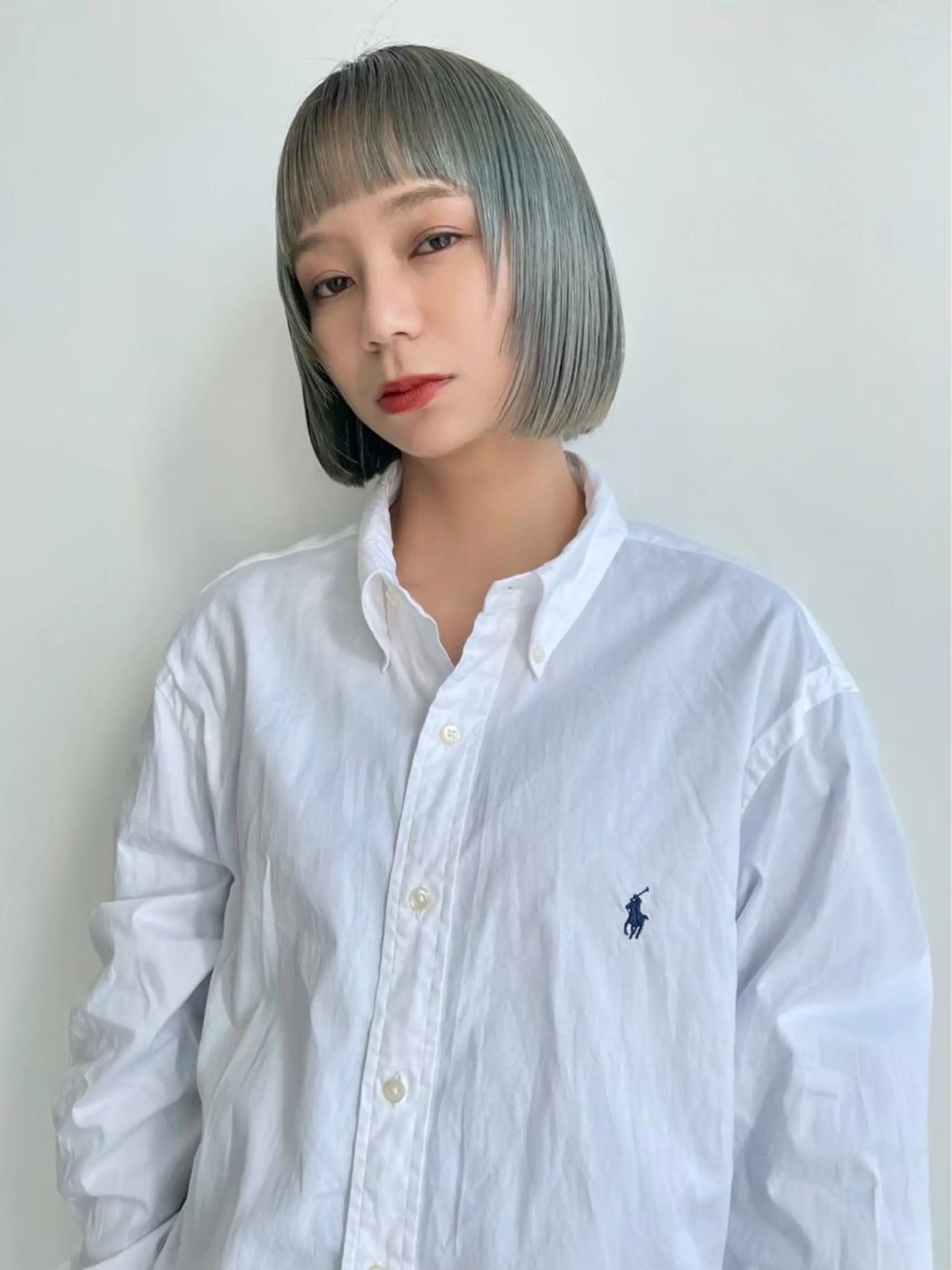 ショート カラー レイヤー特化✨️ 𝑨𝒀𝑨𝑻𝑶のヘアスタイル