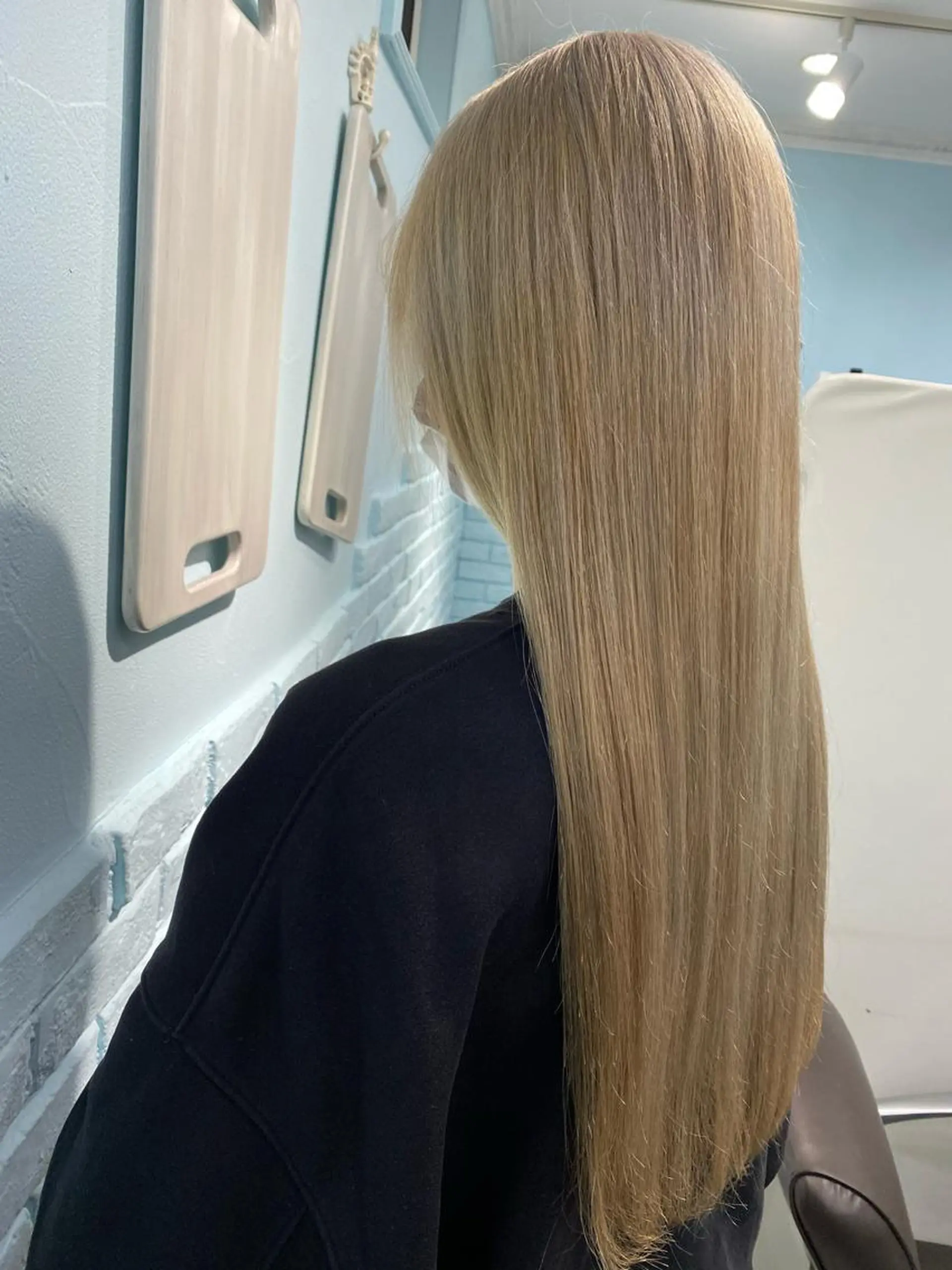 ロング カラー ヘアアレンジ ヘアカラー トリートメント ヘアセット 韓国レイヤーカット/ 儚げカラーチナツのヘアスタイル