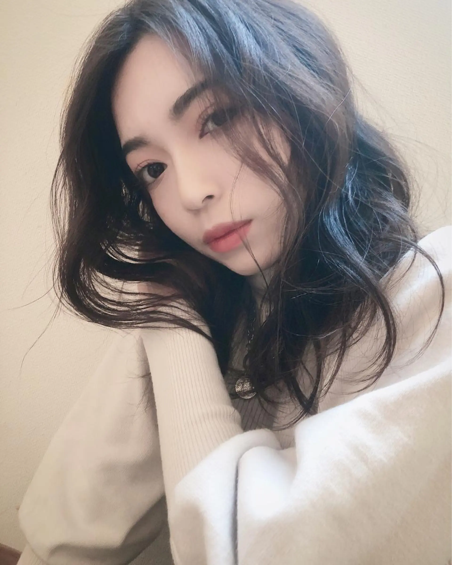 セミロング カラー テトネ タカシのヘアスタイル