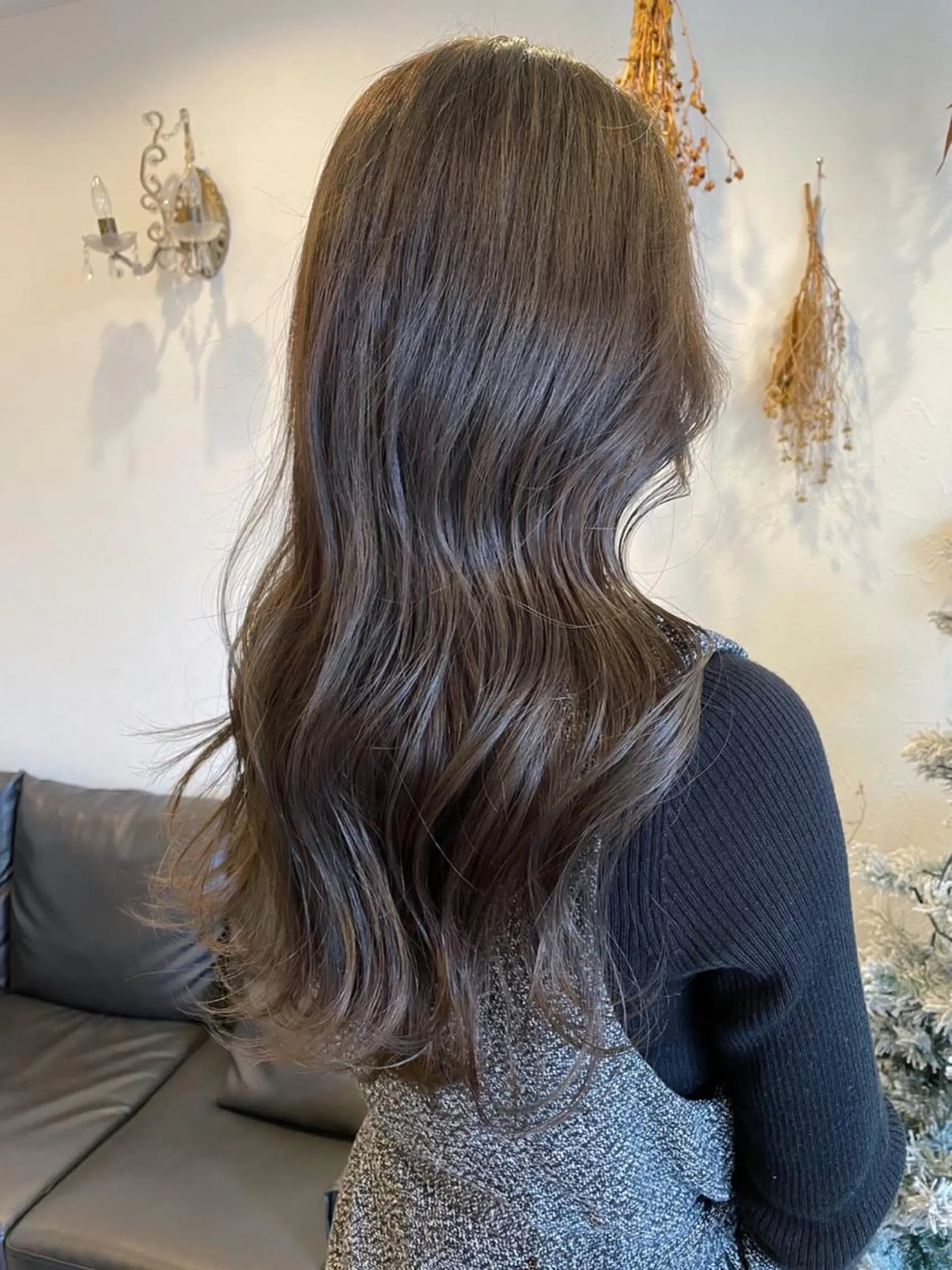 ロング カラー グレージュ オリーブグレージュ オリーブグレー ヘアカラー m ā l o.🌷 サカモトマイコのヘアスタイル