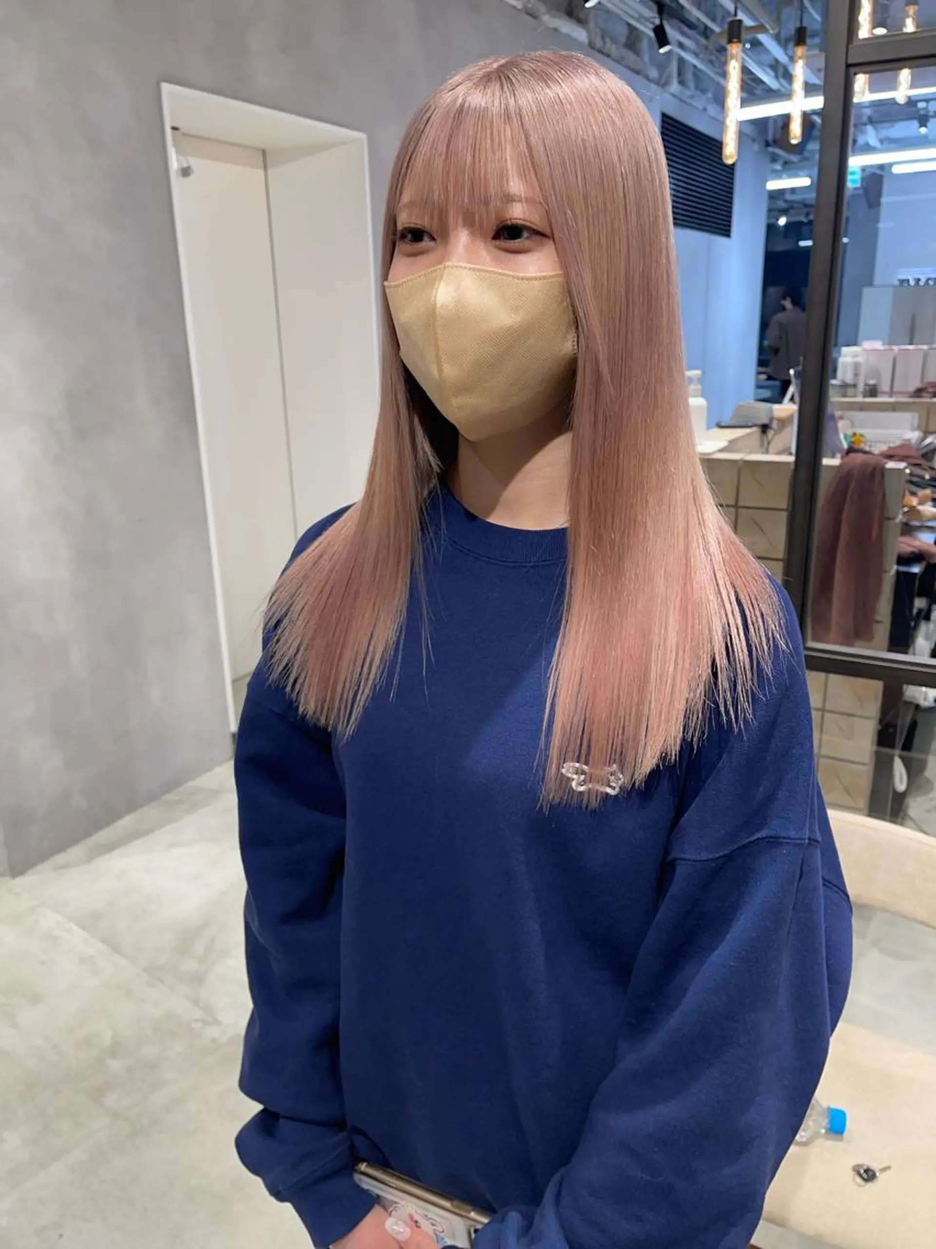 ロング カラー ベージュカラー ピンクカラー ピンクベージュ ホワイトピンク ホワイトピンクベージュ ヘアカラー トリートメント 🦋レイヤーカット ミドリカワ🦋のヘアスタイル