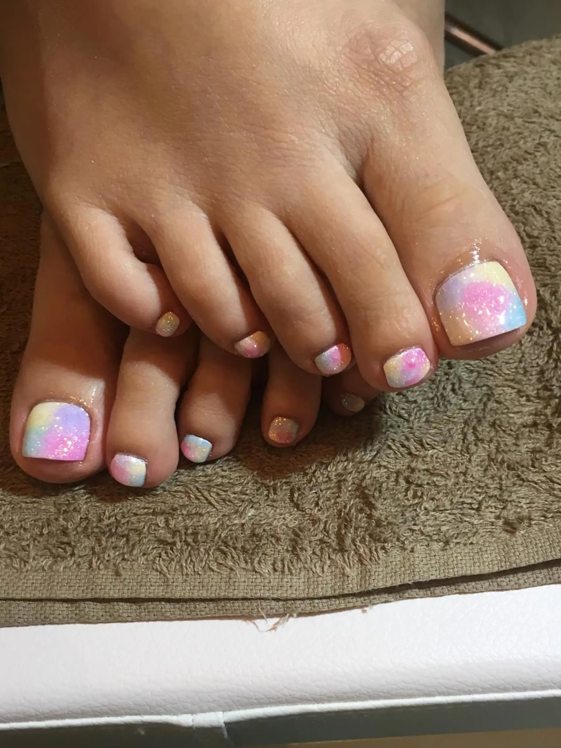 ネイル キラキラネイル 古川 里美のネイルデザイン