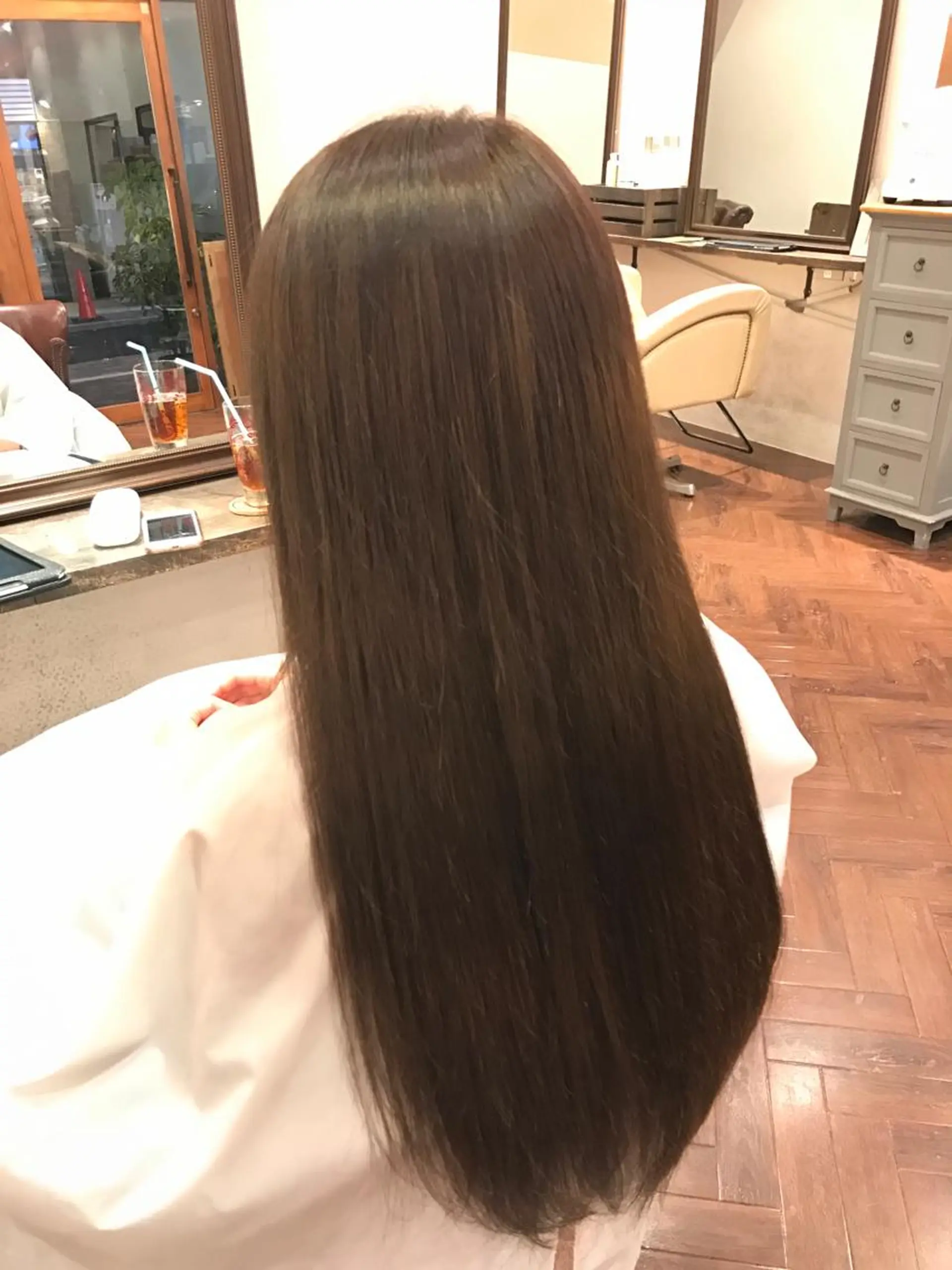 セミロング パーマ 小森谷 亮太のヘアスタイル