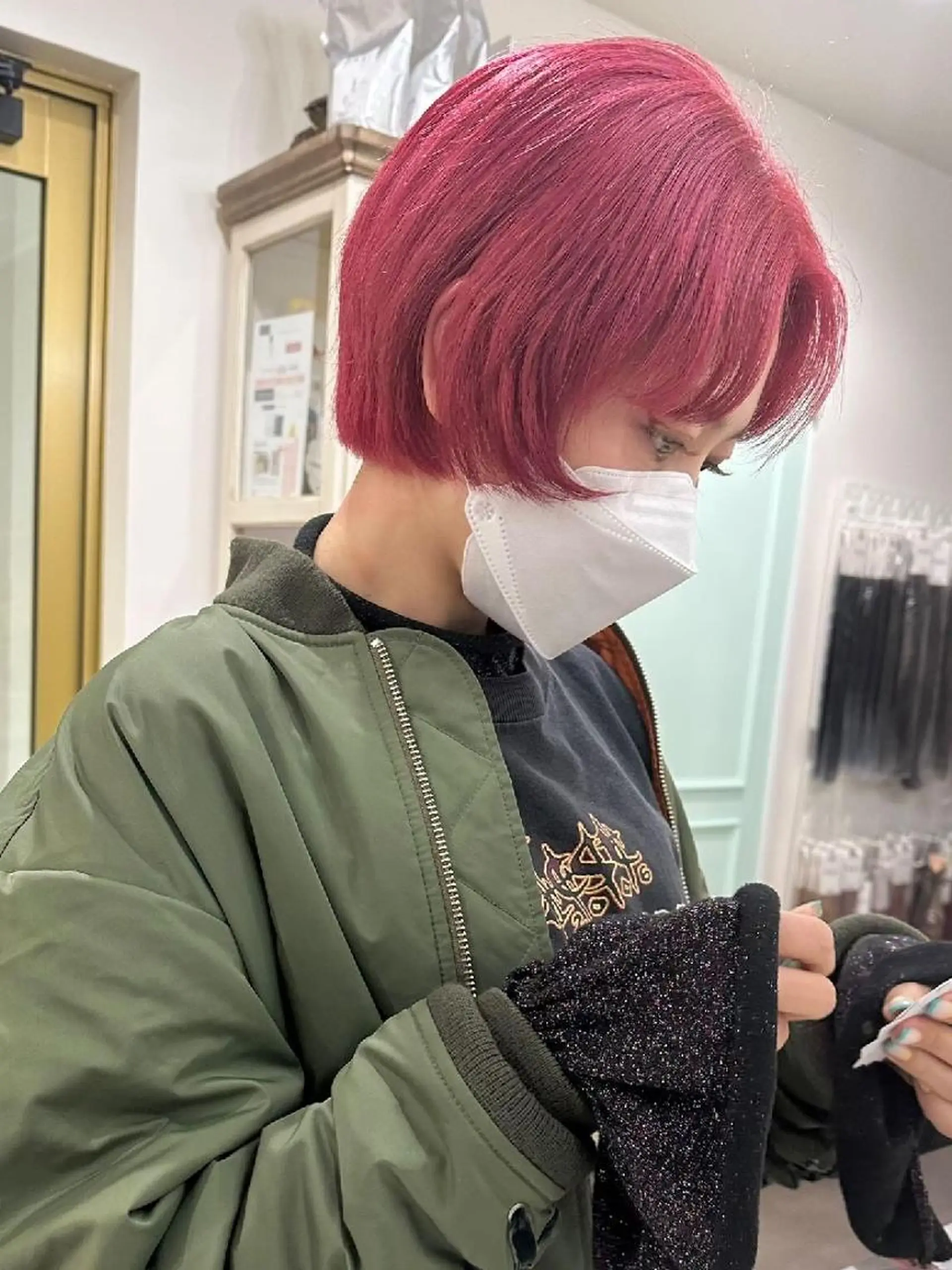 ショート カラー レッドカラー ORIKA 美容室のヘアスタイル