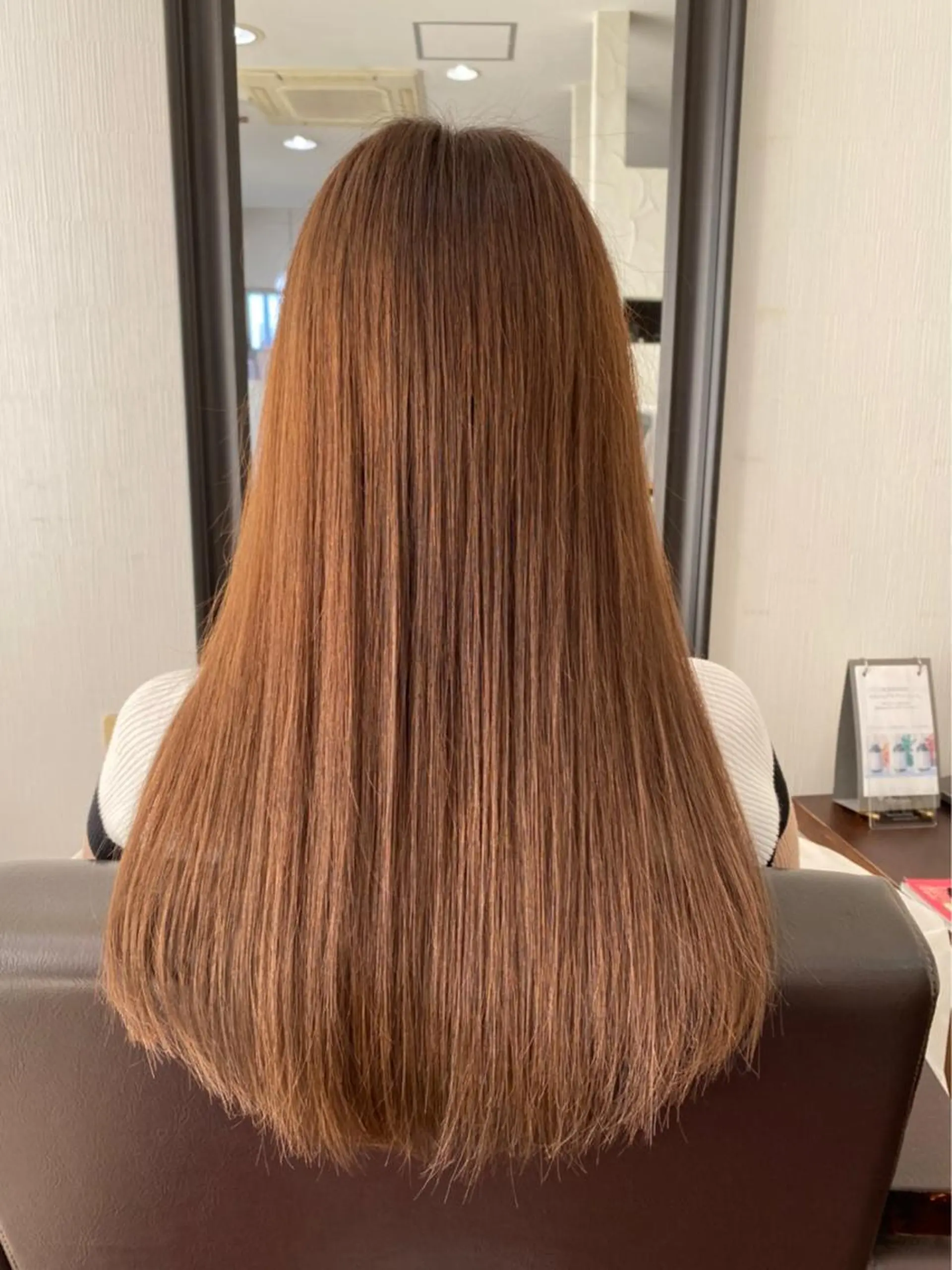 ロング カラー 阿久津 泰幸のヘアスタイル