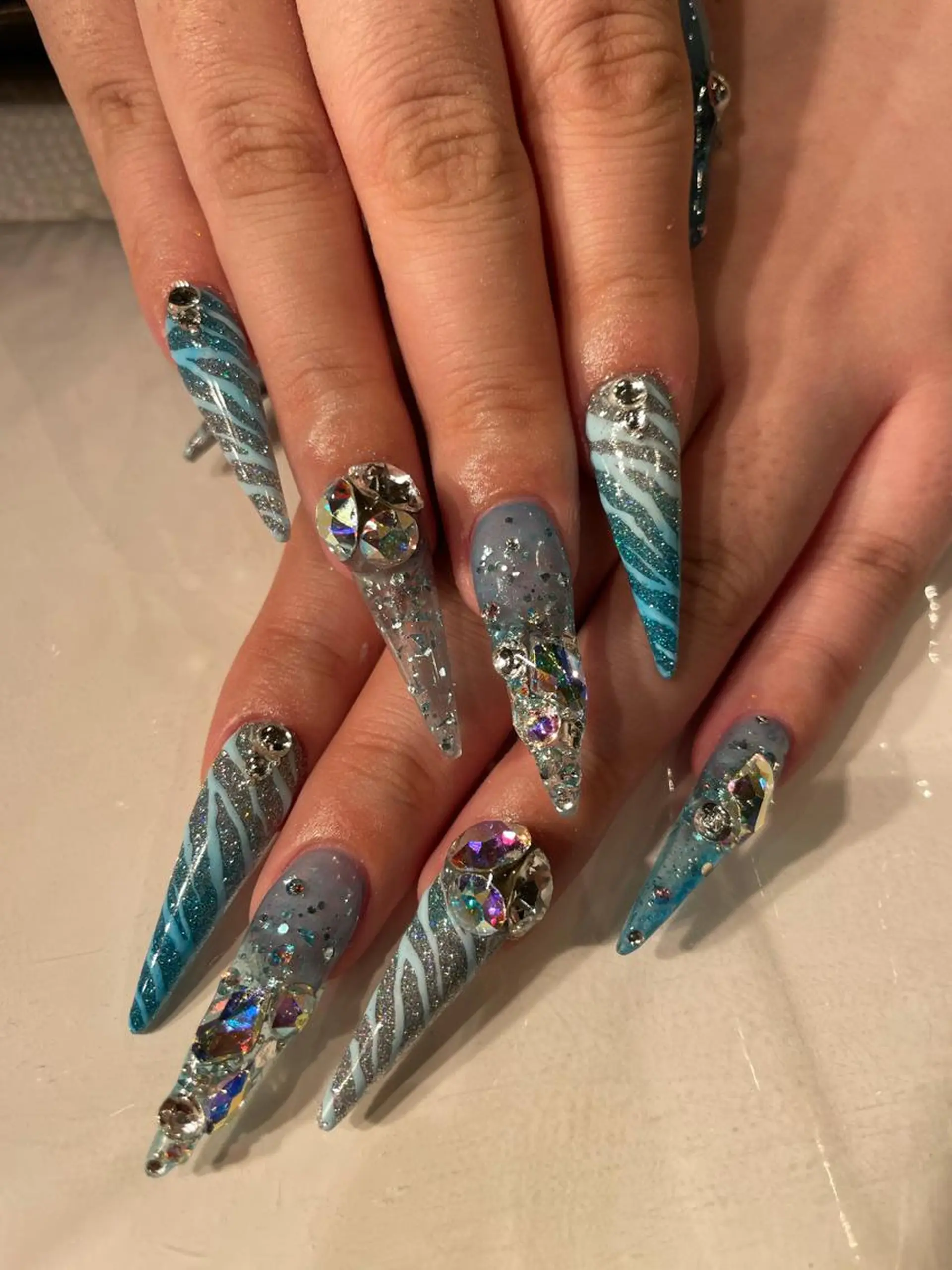 ネイル chatblanc ♡のネイルデザイン