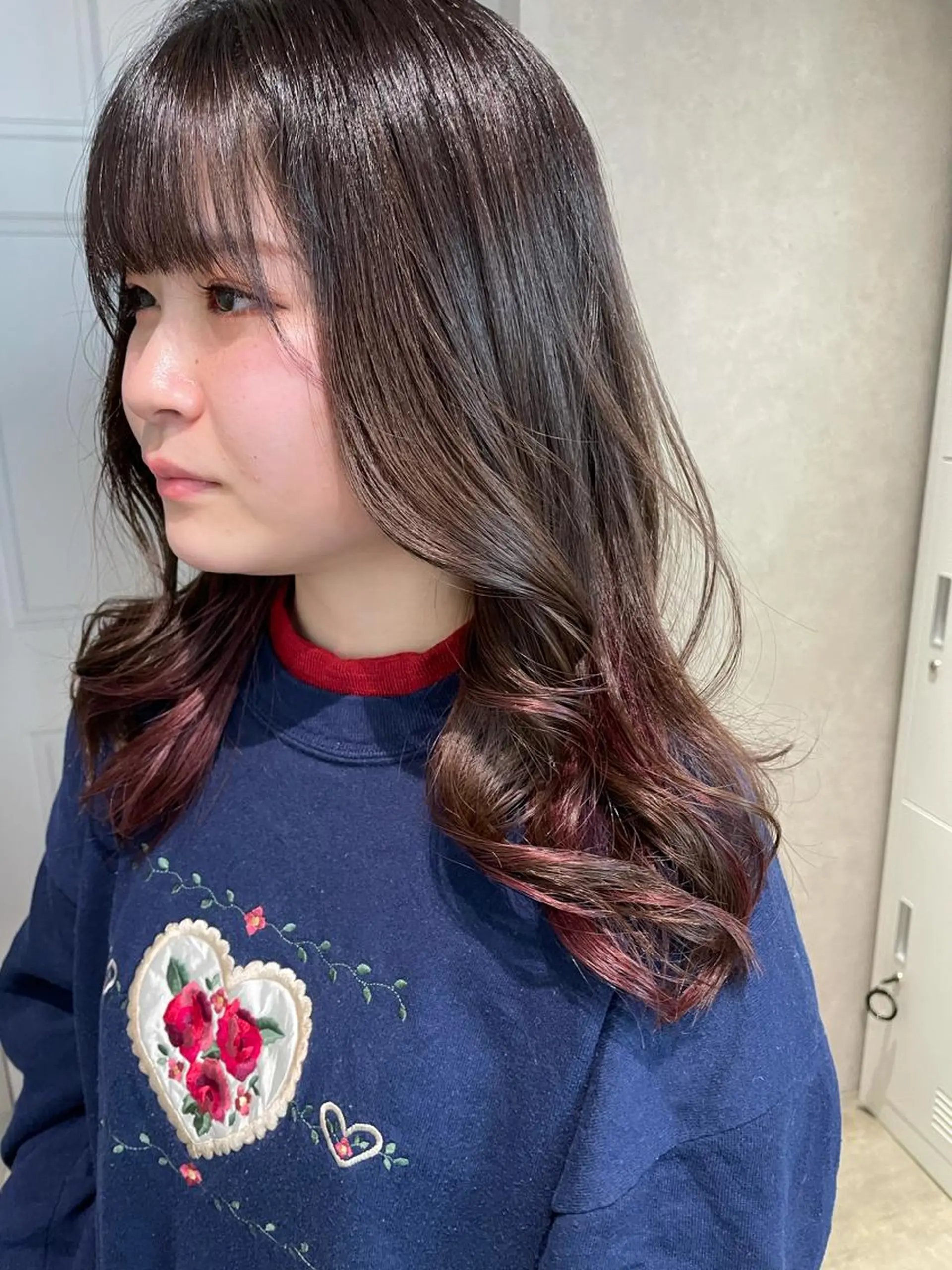 ロング カラー インナーカラー ヘアカラー ナチュラル透明感🌱 小山美樹子のヘアスタイル